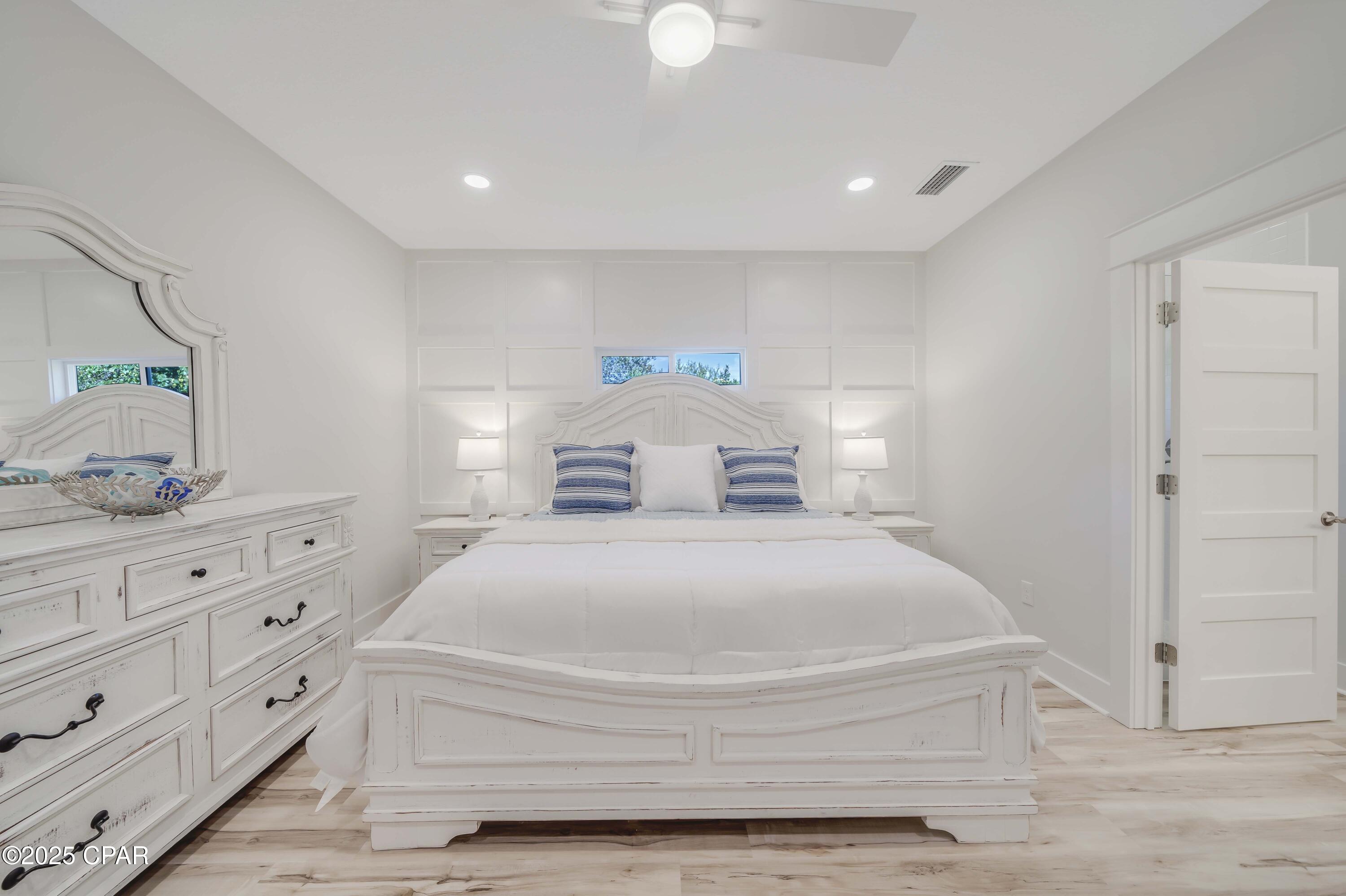 Image 24 For 309 Paridiso Place B