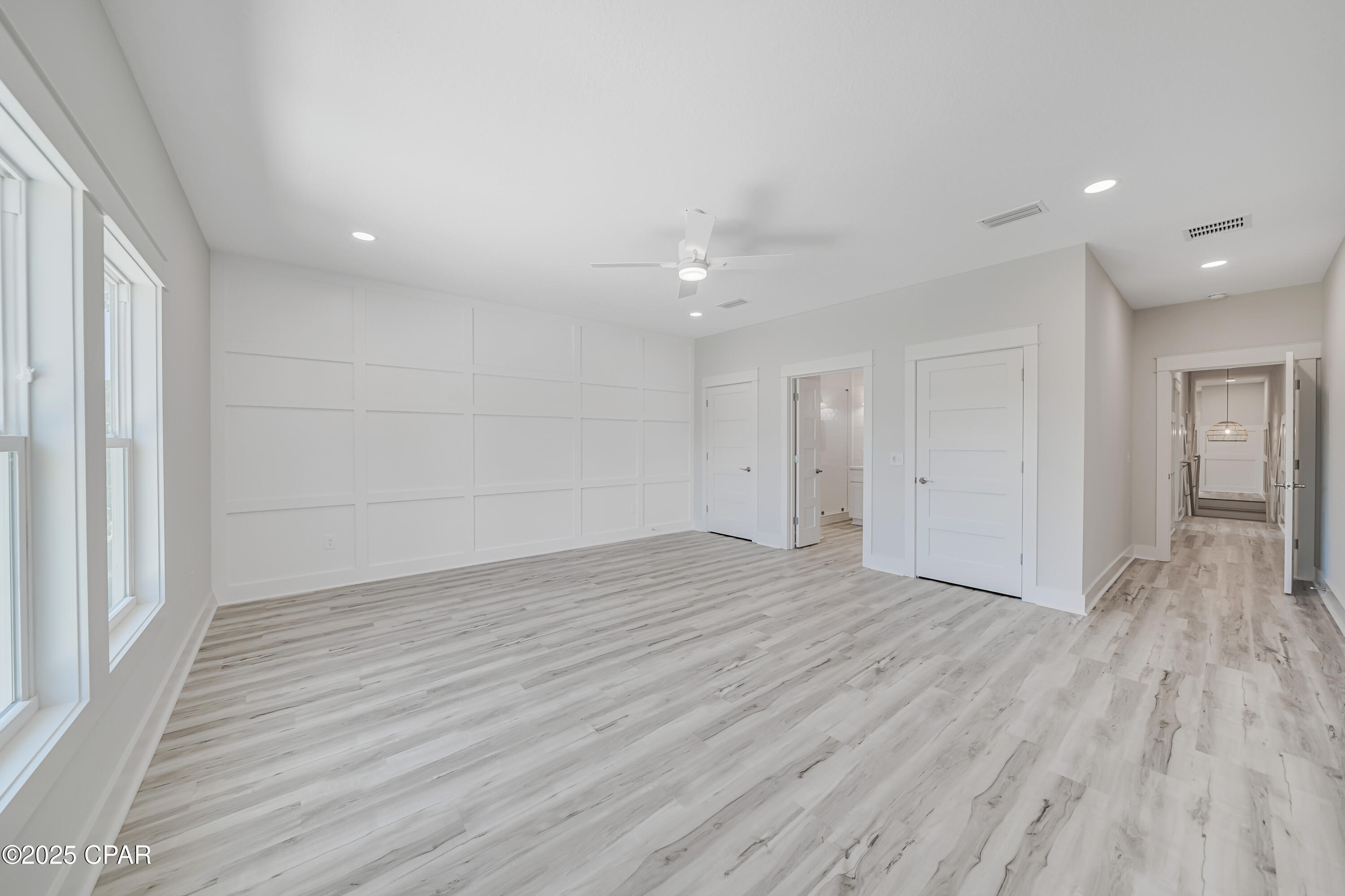 Image 27 For 309 Paridiso Place B