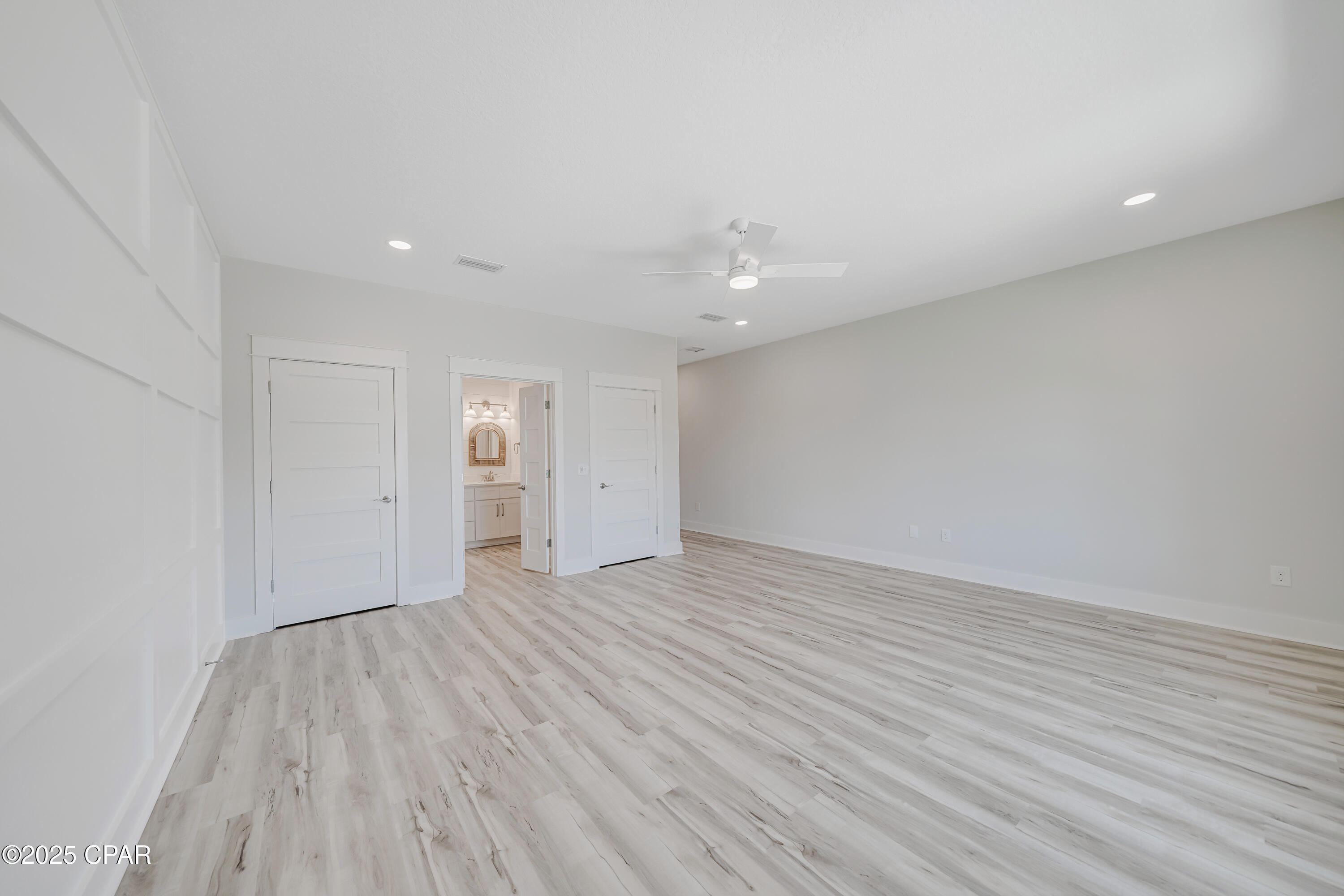 Image 28 For 309 Paridiso Place B