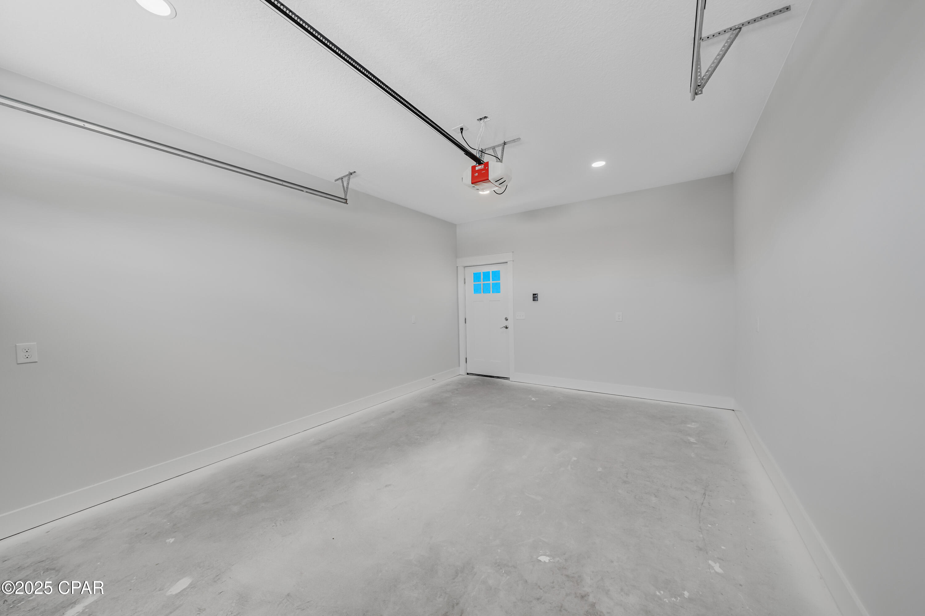 Image 6 For 309 Paridiso Place B