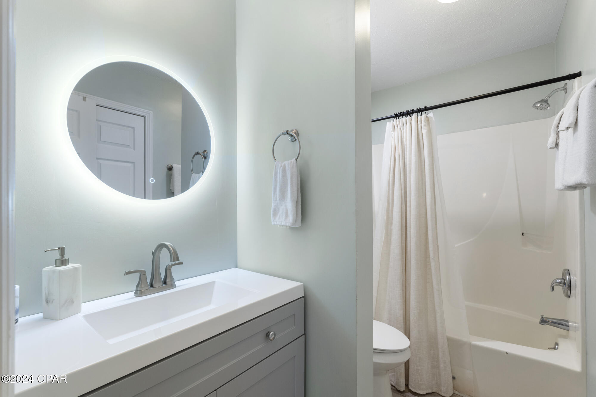 128 White Sandy Drive, Panama City Beach, FL 32407 thumbnail, photo 11 of 35