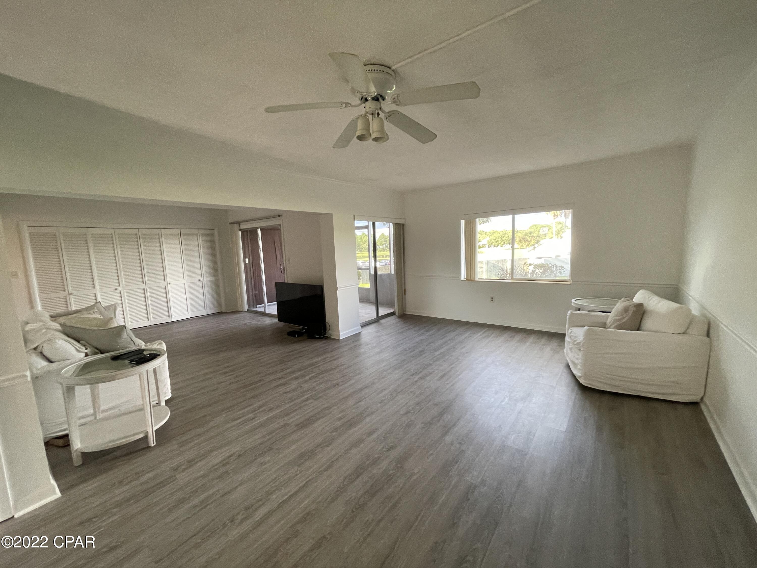 Image 2 For 112 Fairway Boulevard 105