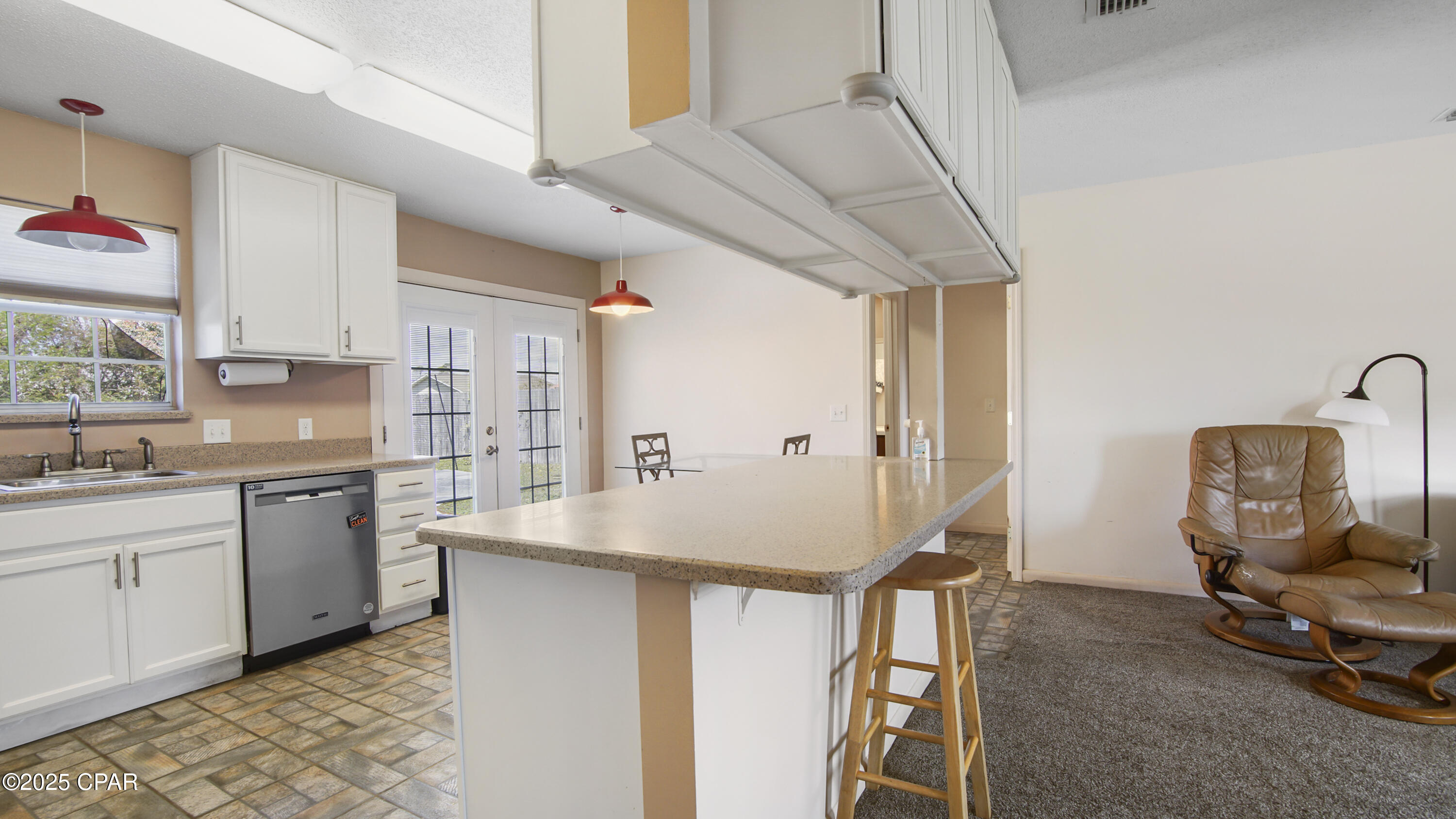 Image 7 For 810 Virginia Avenue