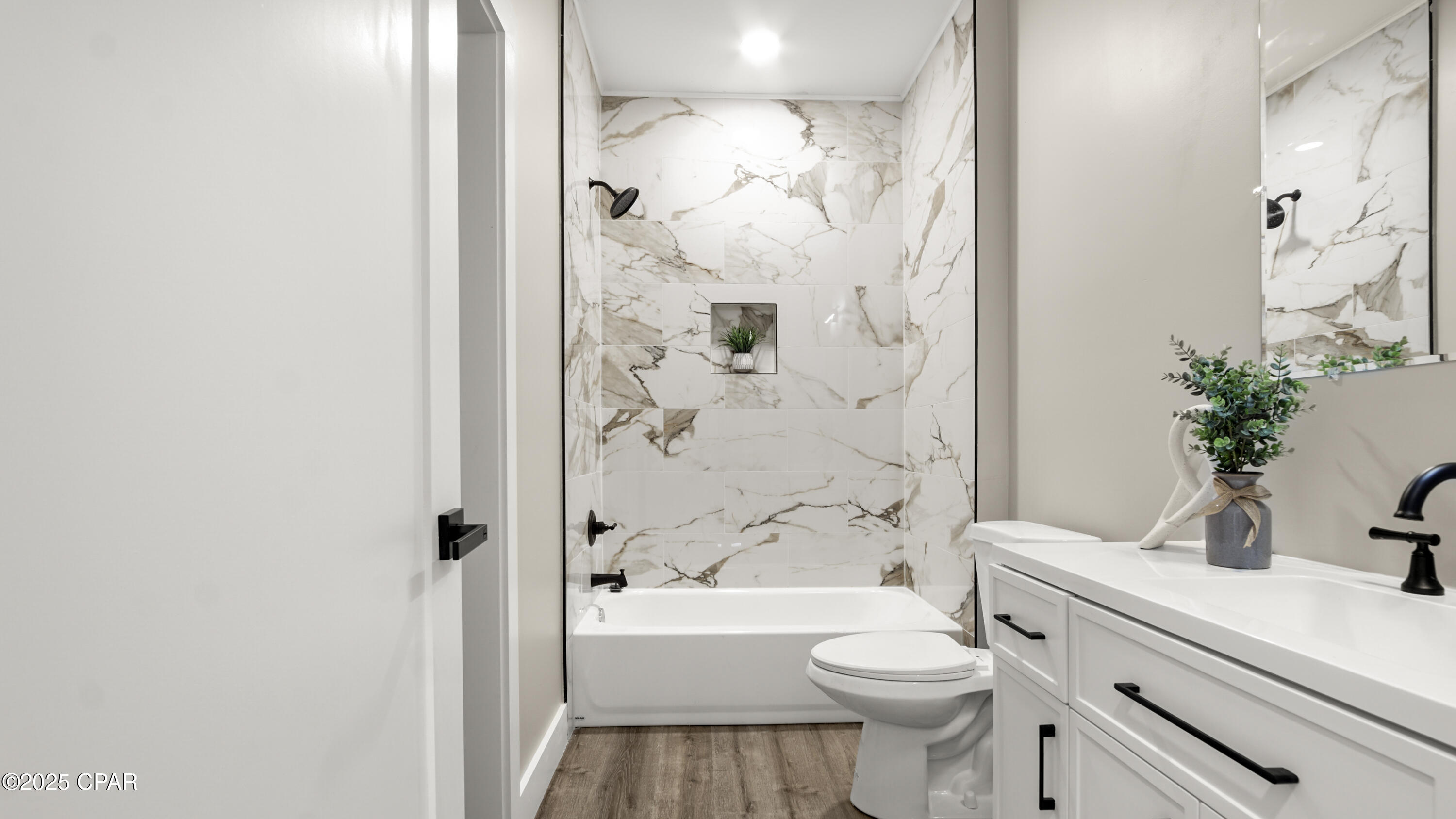 Image 26 For 3721 3rd Street