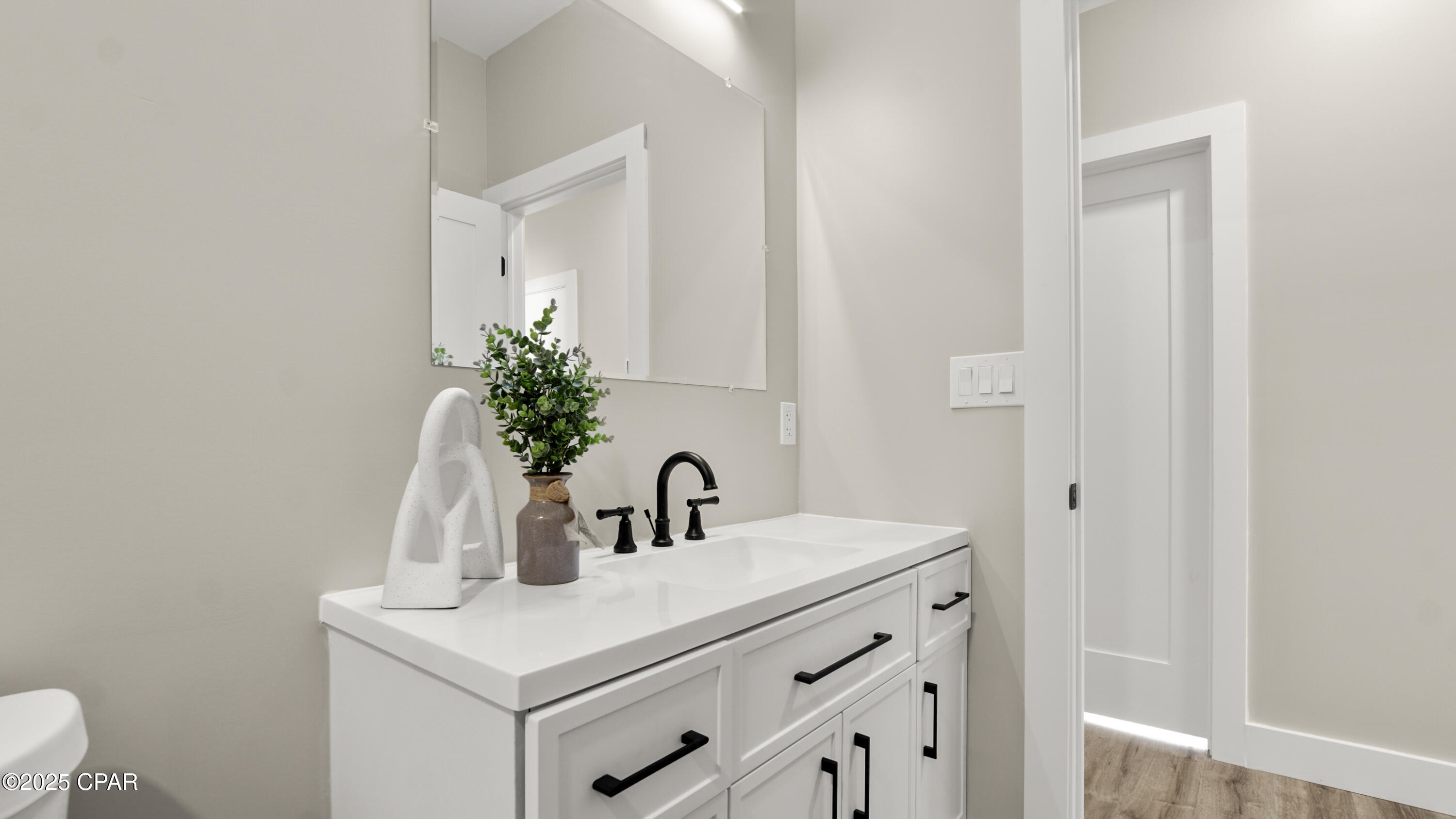 Image 28 For 3721 3rd Street