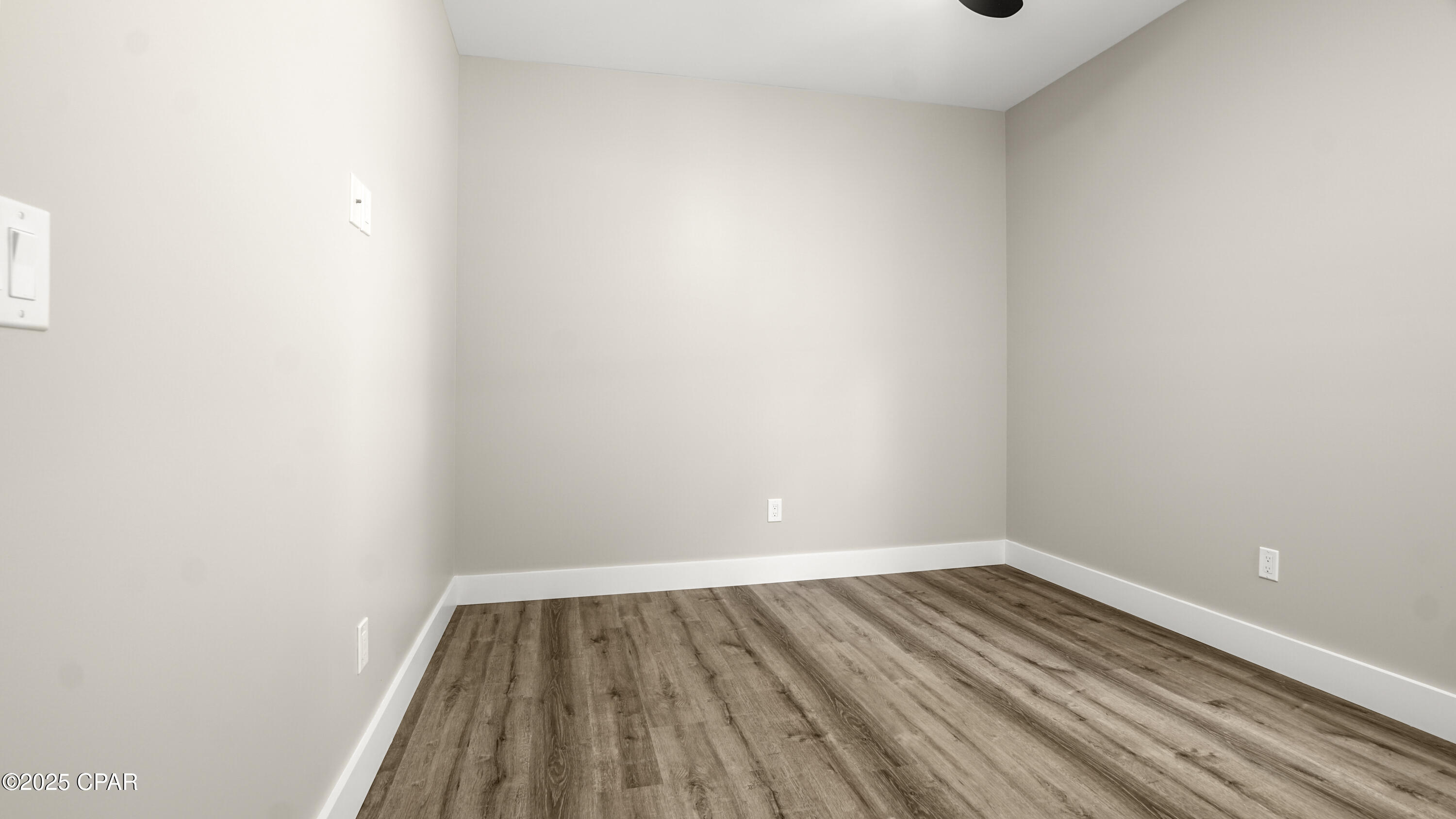 Image 32 For 3721 3rd Street