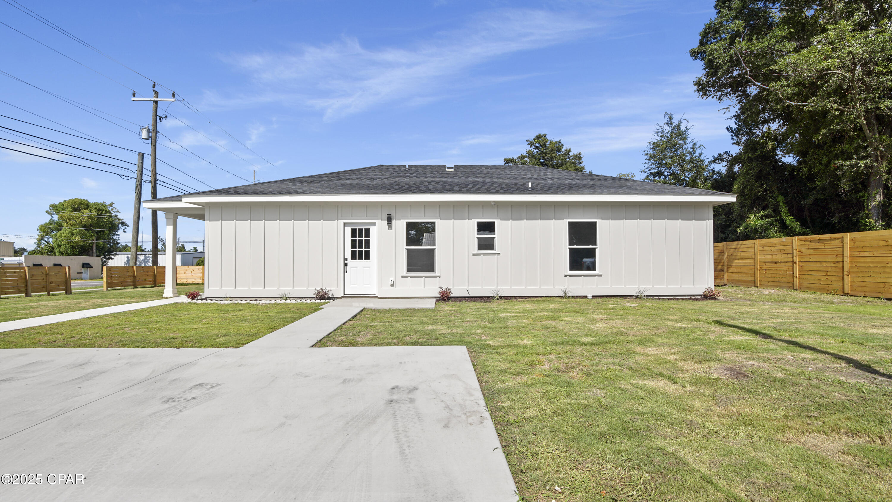 Image 41 For 3721 3rd Street