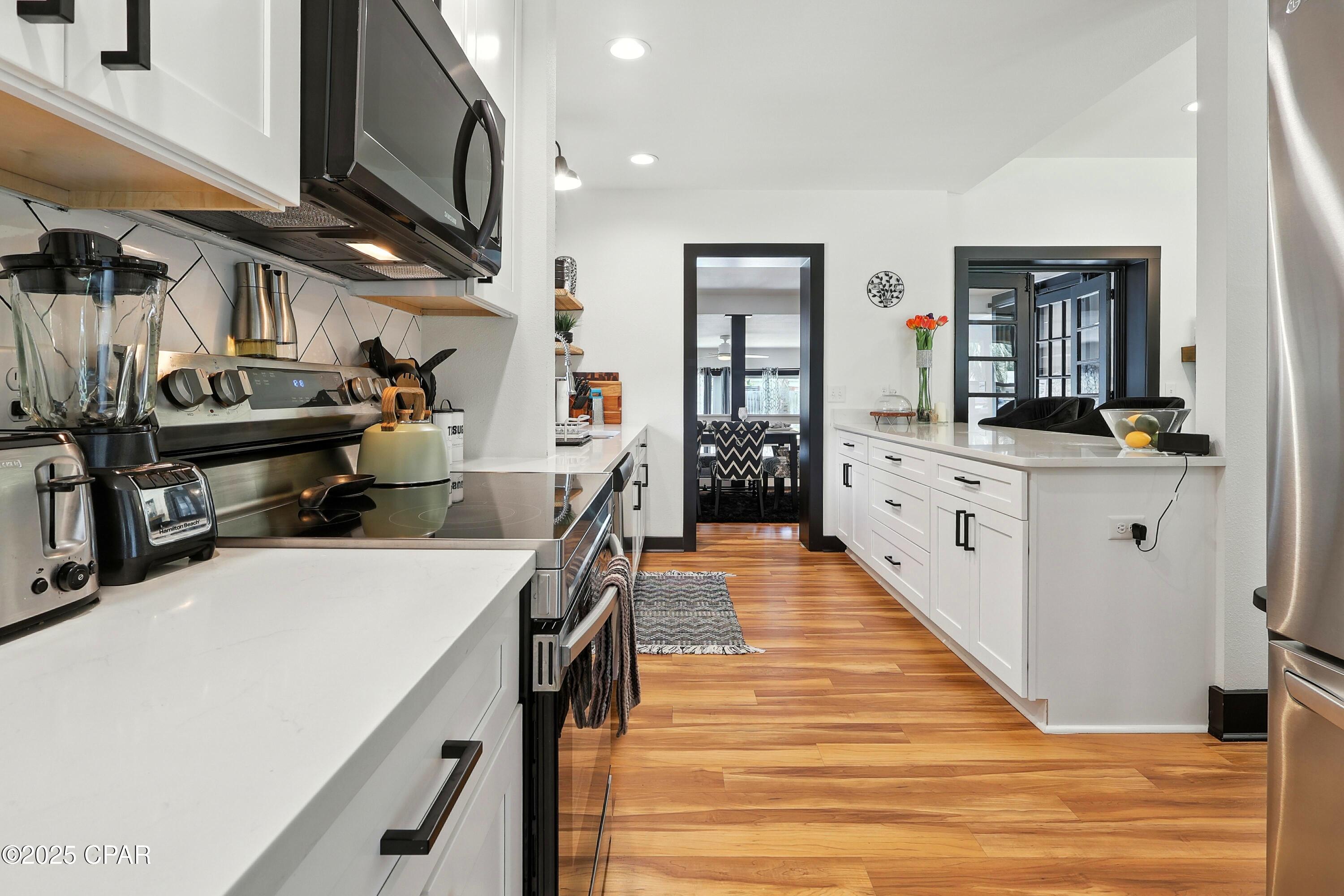 Image 10 For 328 Palo Alto Avenue