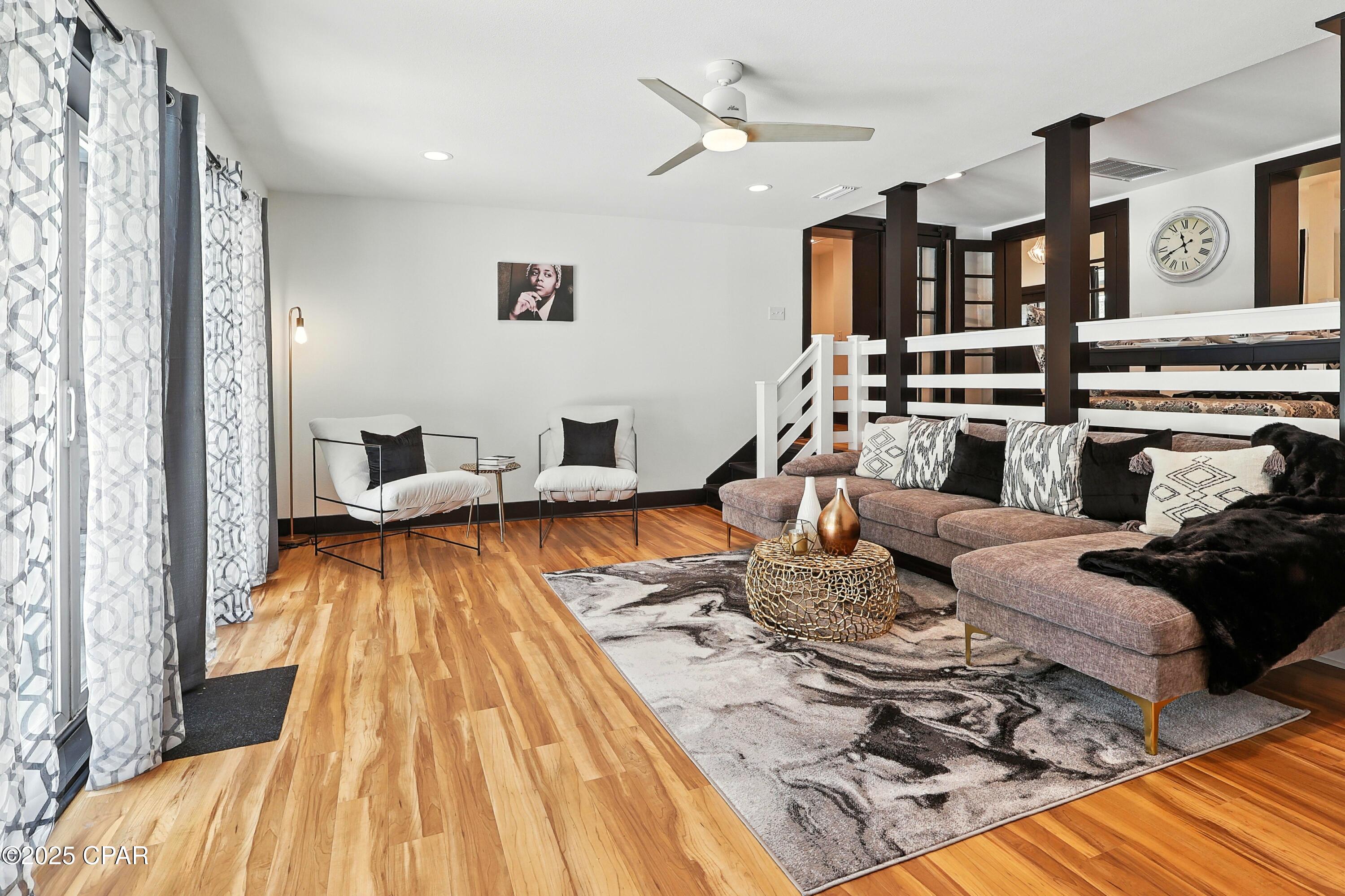 Image 13 For 328 Palo Alto Avenue