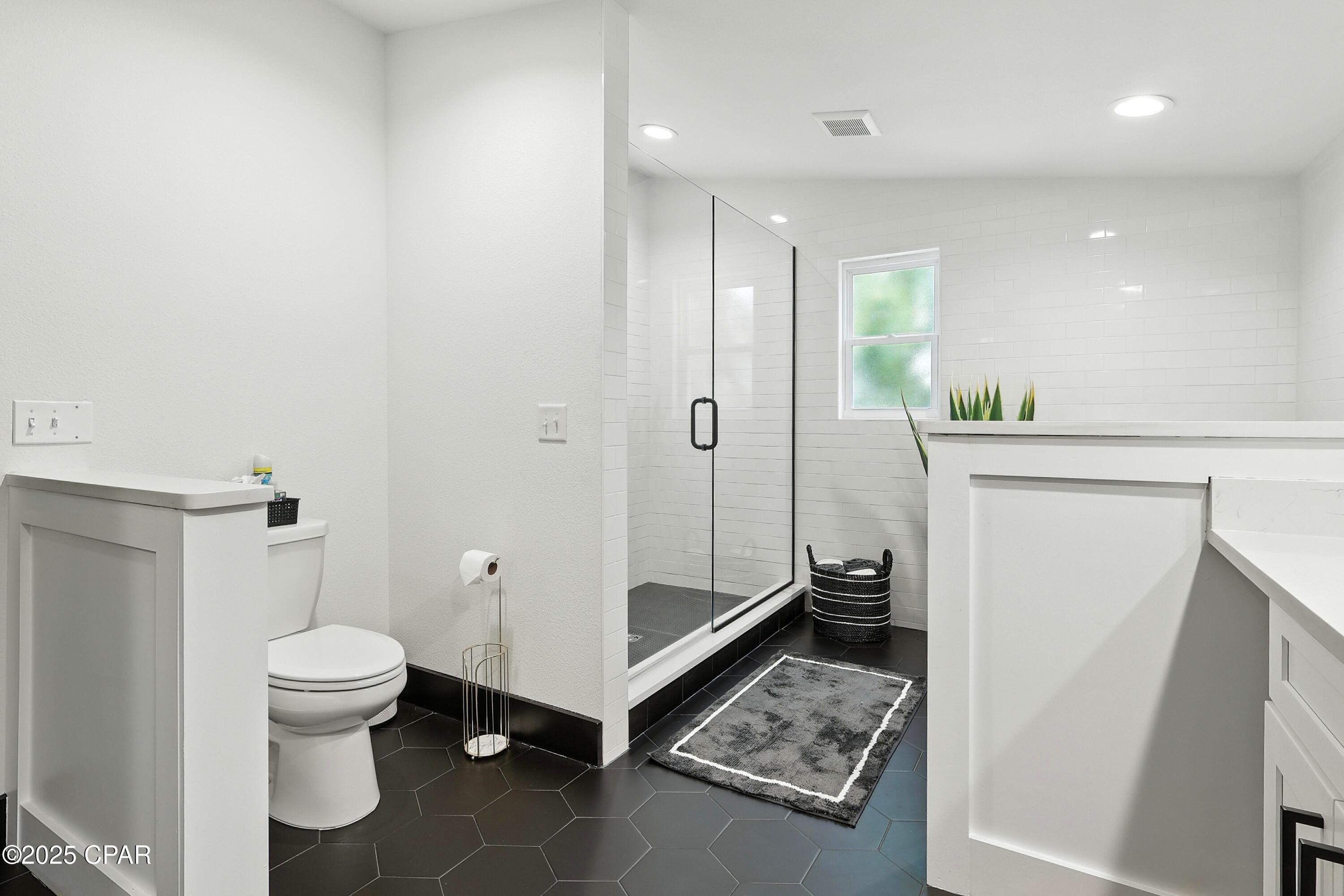 Image 15 For 328 Palo Alto Avenue