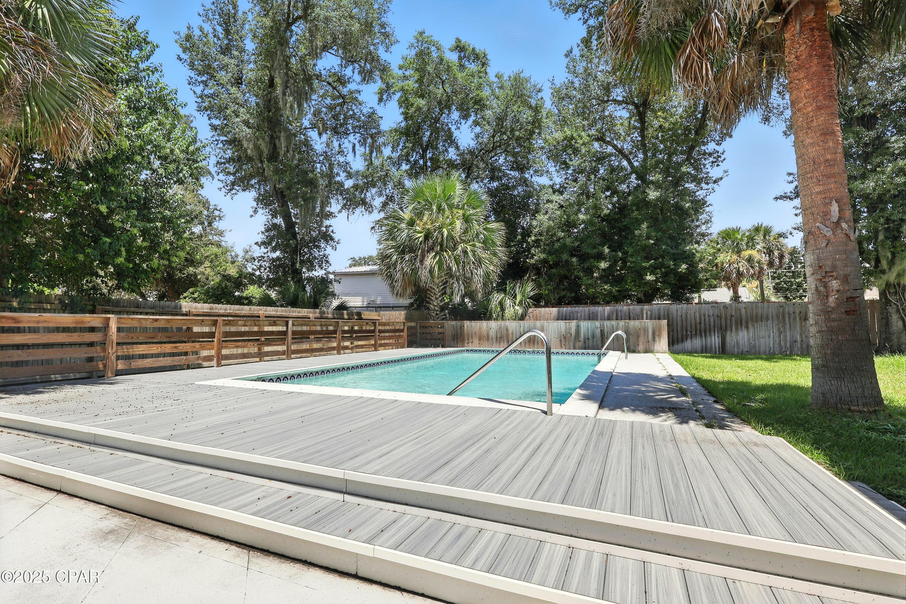 Image 34 For 328 Palo Alto Avenue