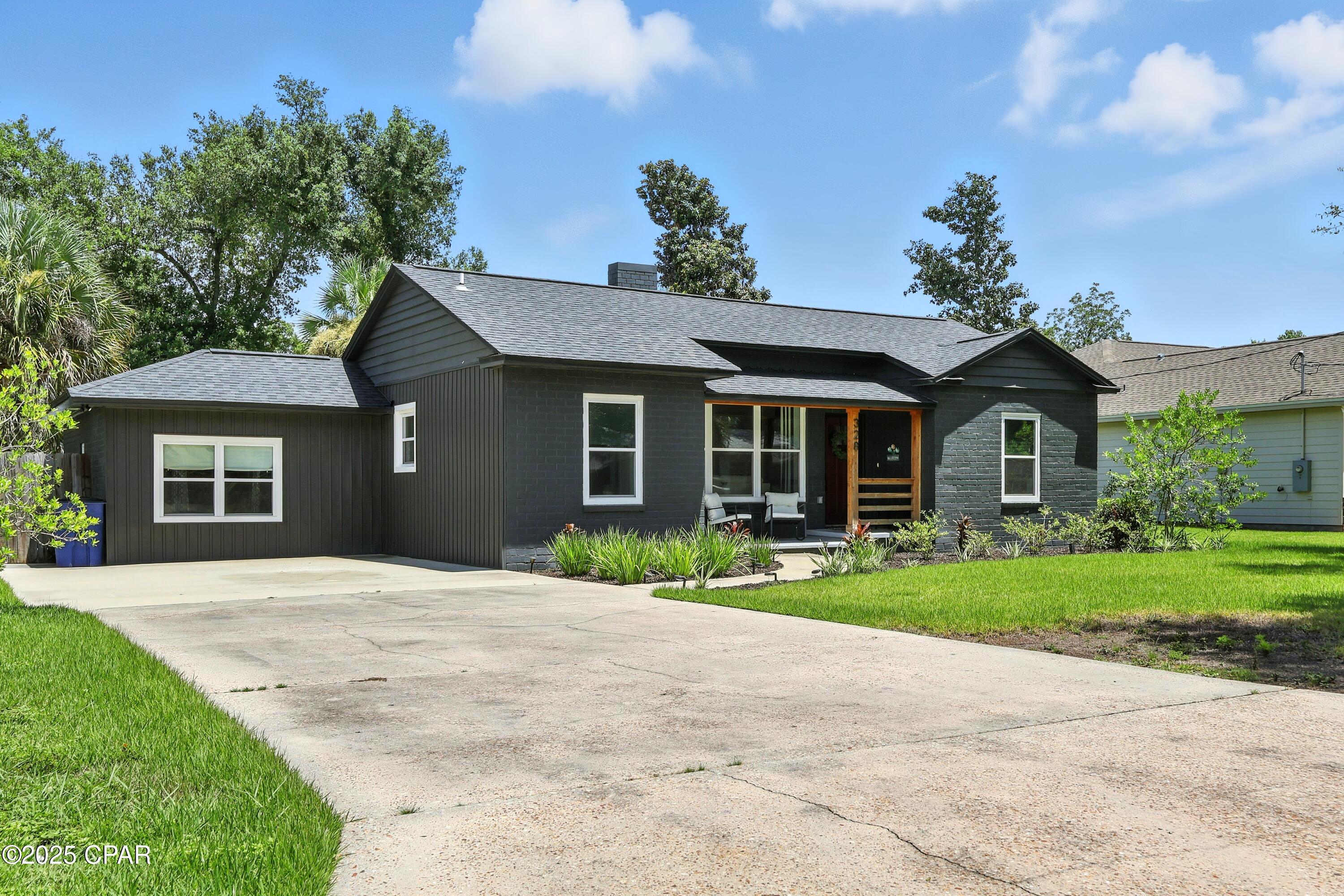 Image 37 For 328 Palo Alto Avenue