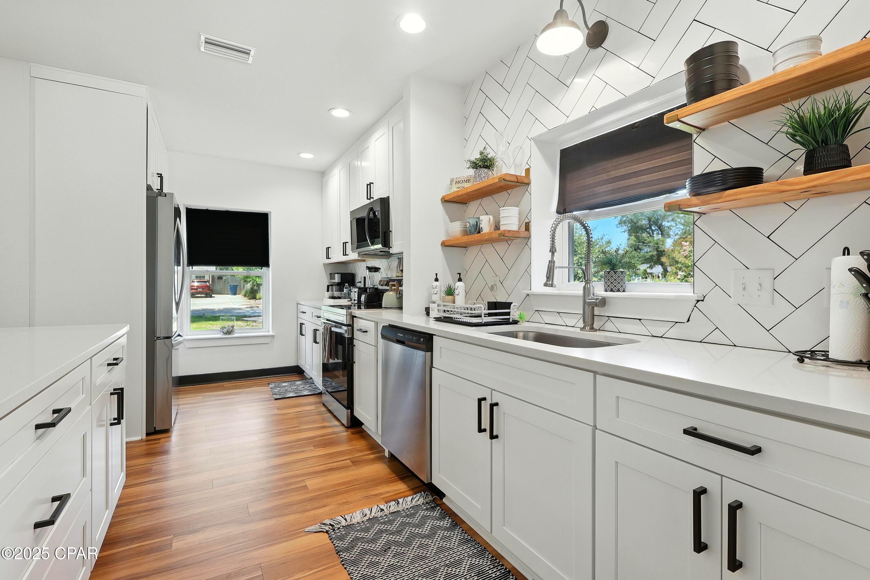 Image 4 For 328 Palo Alto Avenue