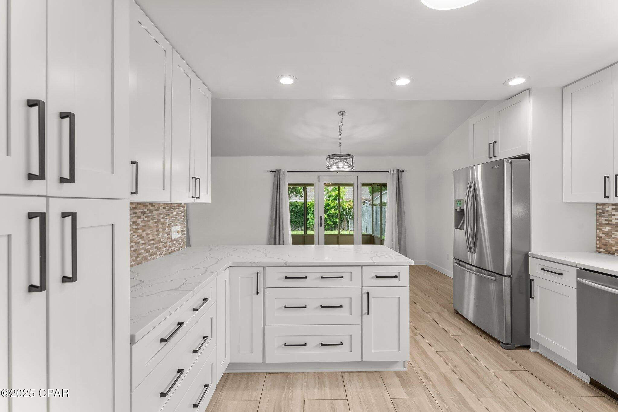 Image 11 For 3167 Wood Valley Road