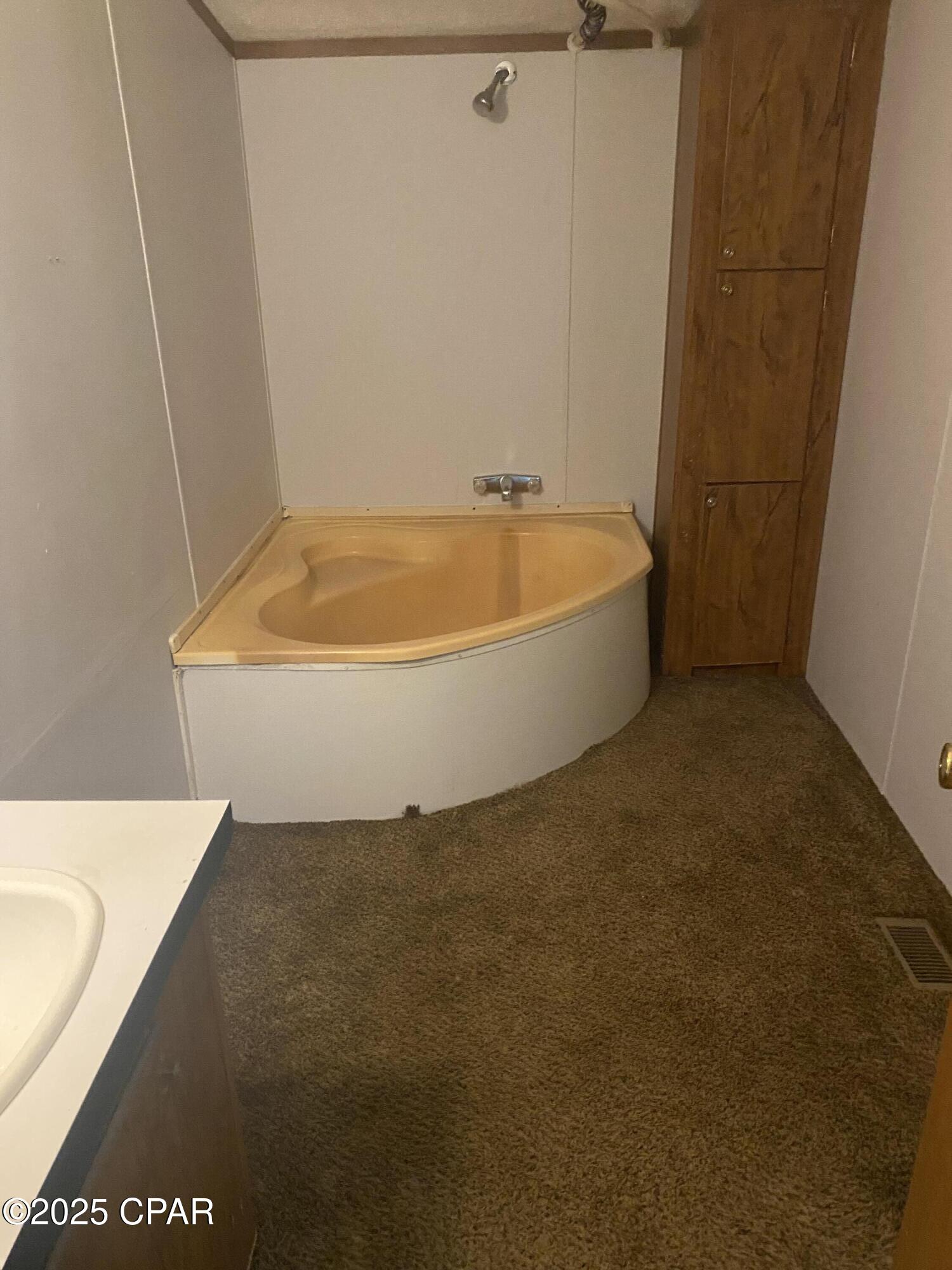 Image 15 For 1386 Parker Road