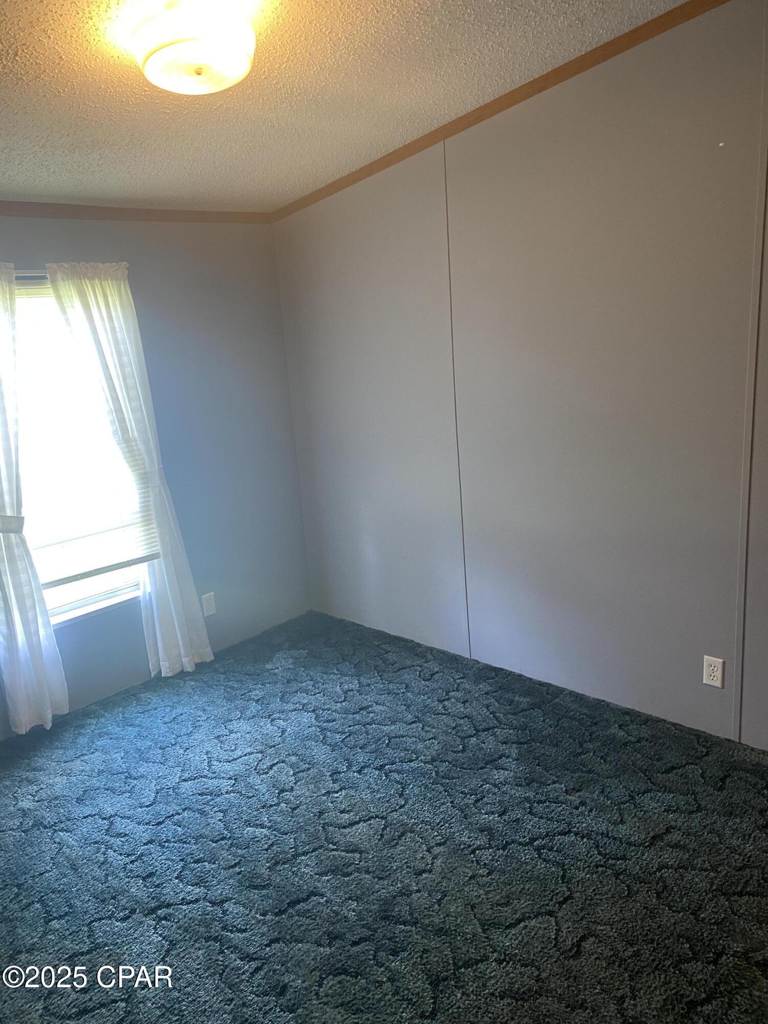 Image 19 For 1386 Parker Road