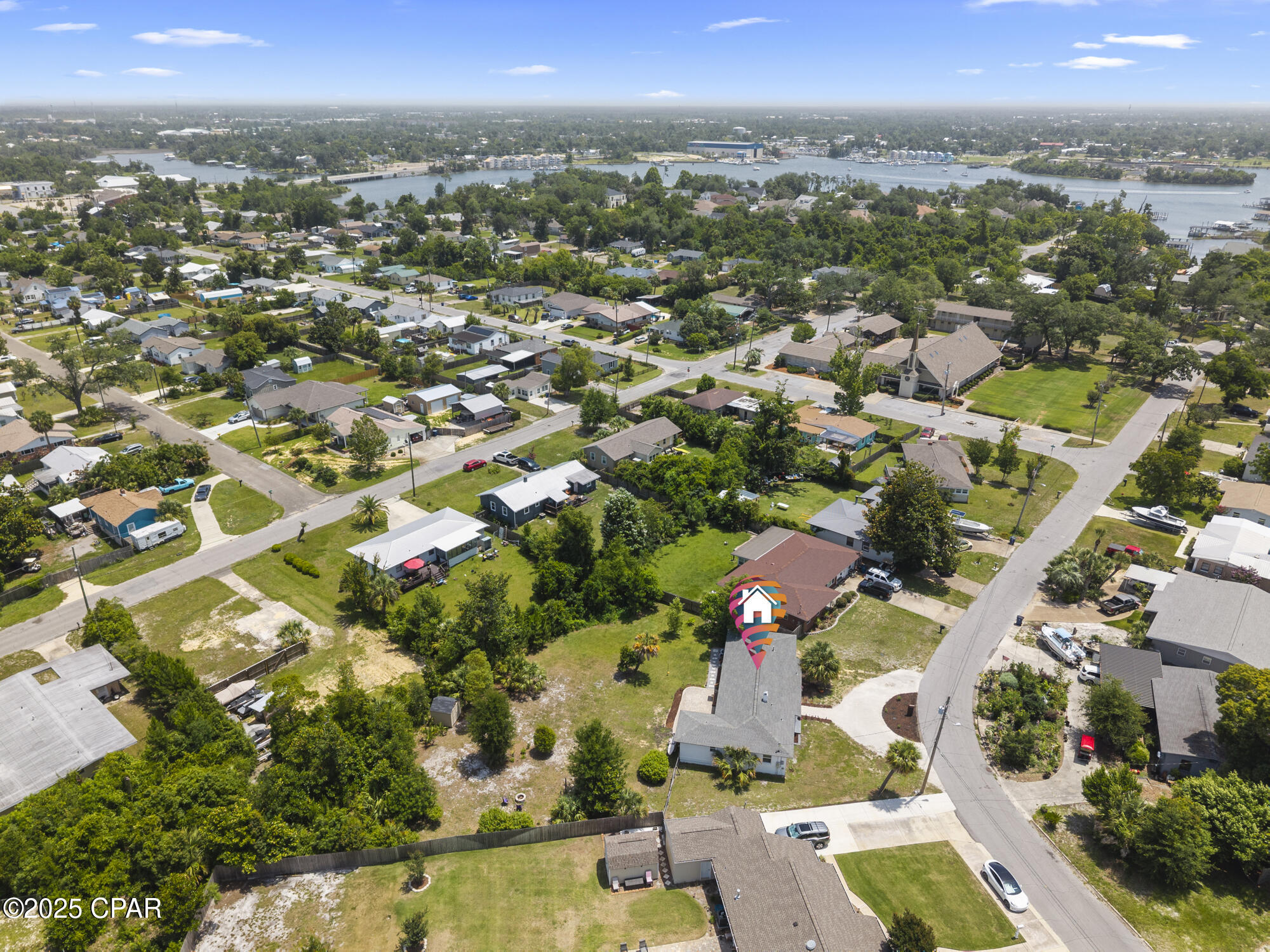 Listing photo id 44 for 905 2nd Plaza