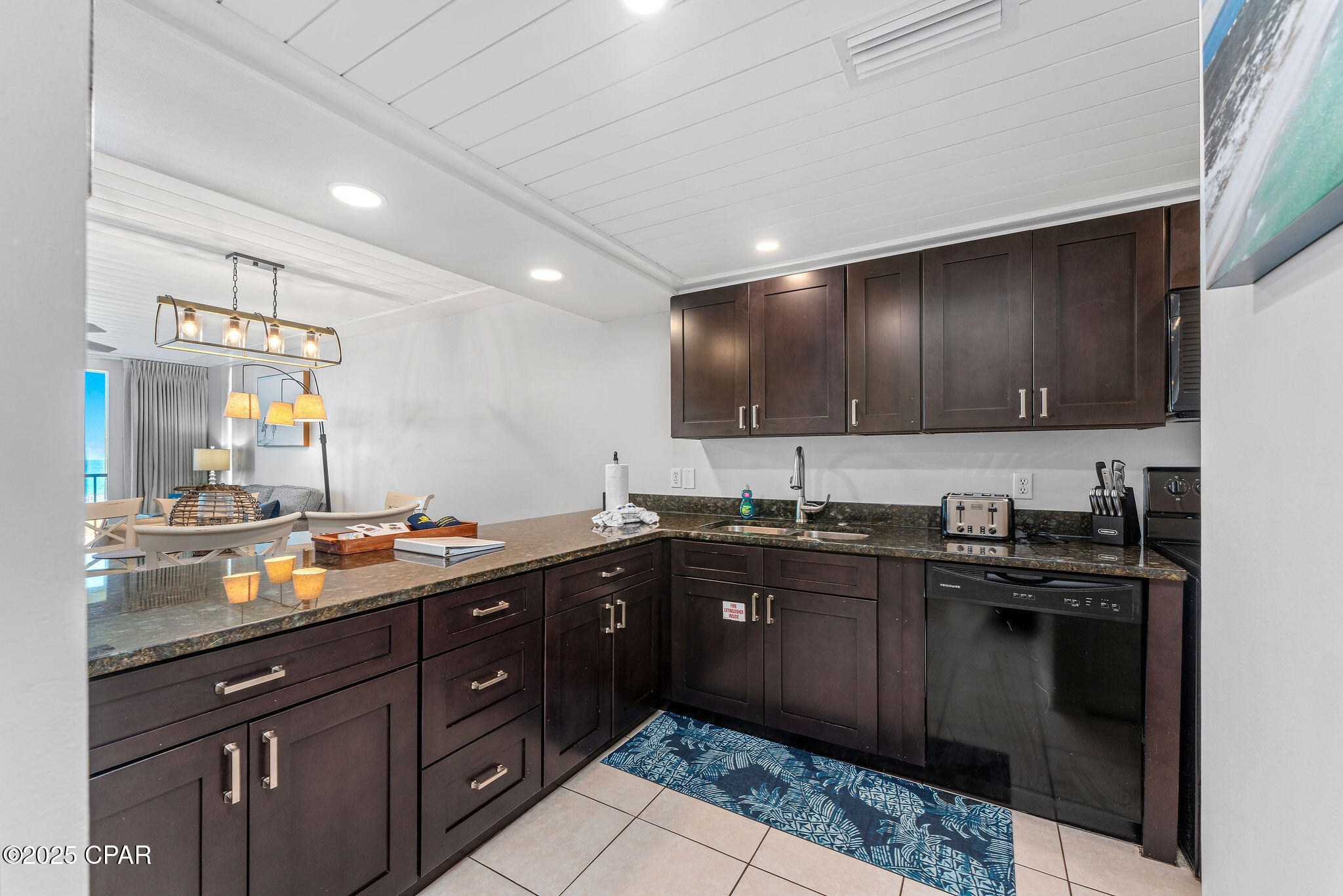 Image 14 For 9812 Beach Boulevard D