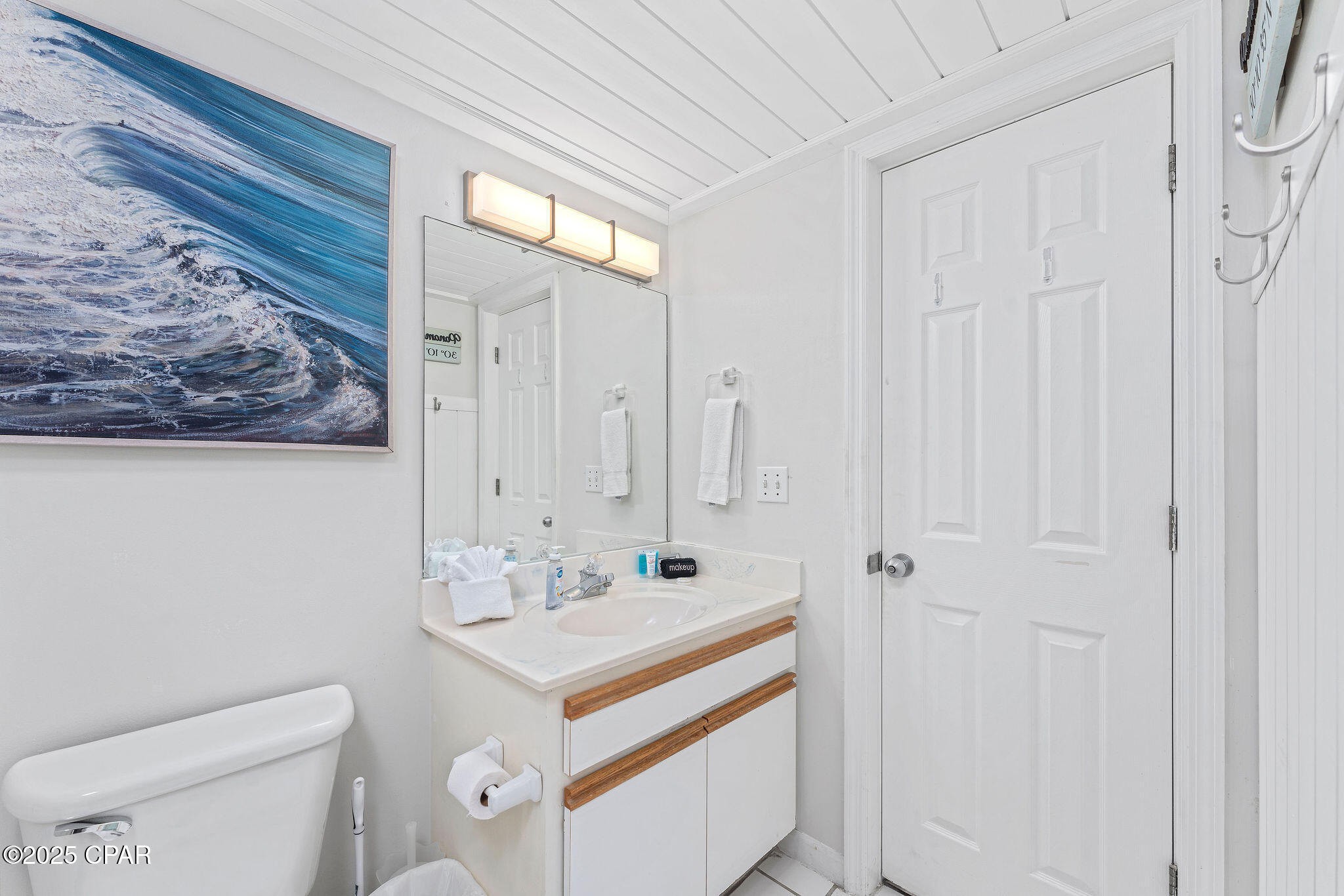 Image 18 For 9812 Beach Boulevard D