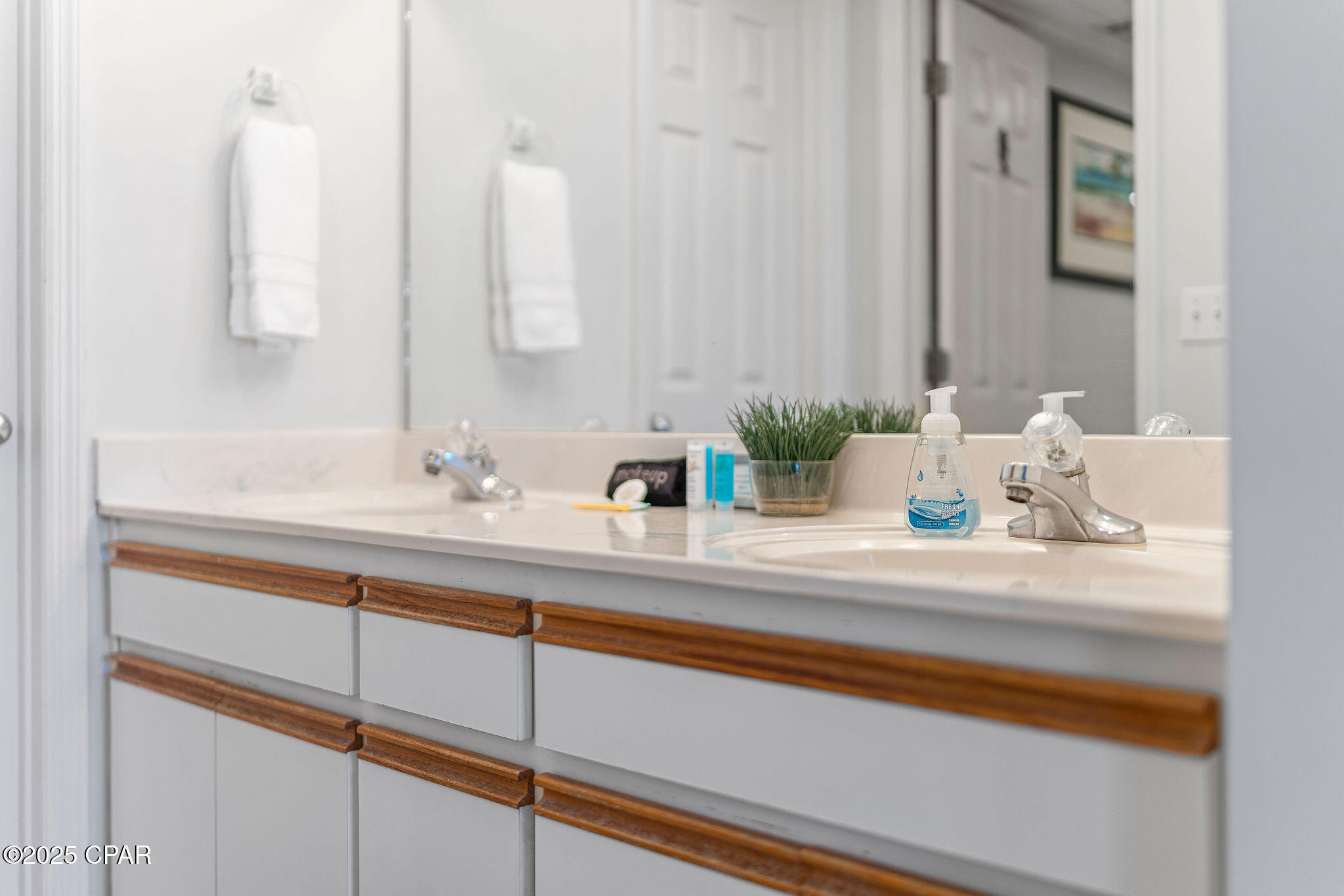 Image 28 For 9812 Beach Boulevard D