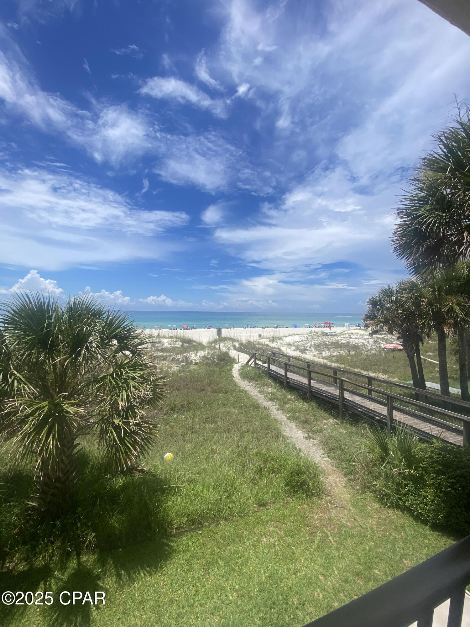 Image 32 For 9812 Beach Boulevard D