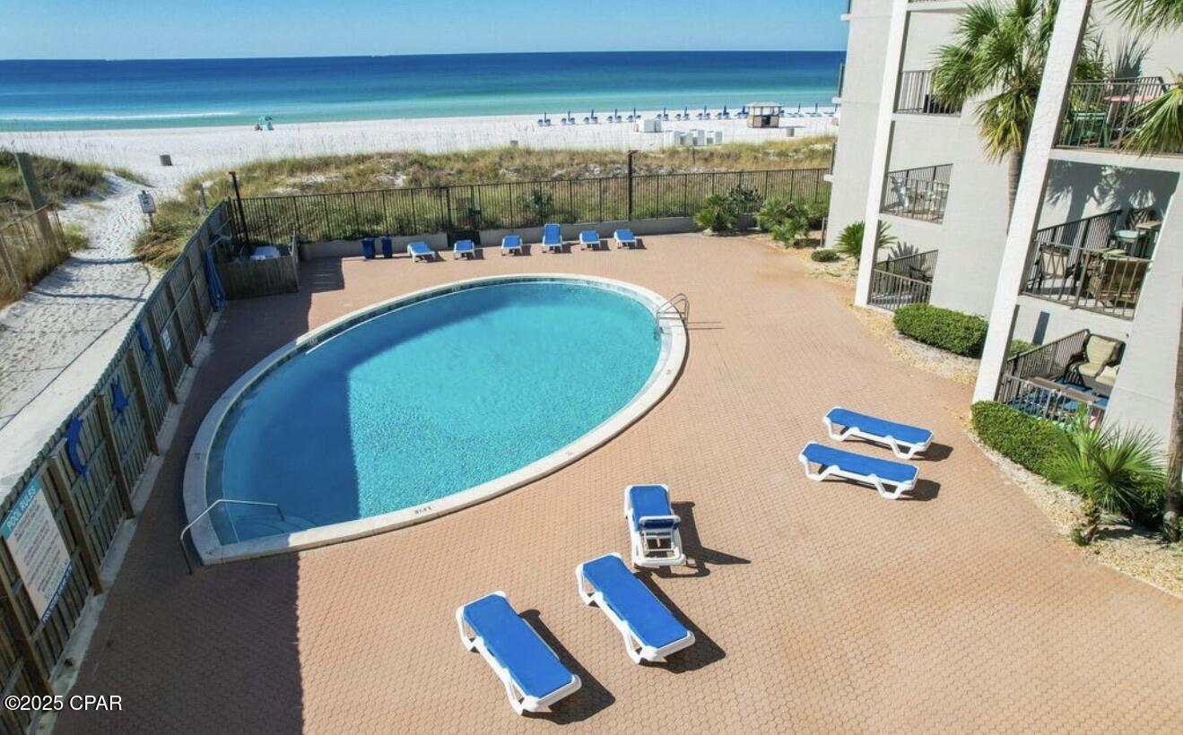 Image 19 For 8815 Thomas Drive 105