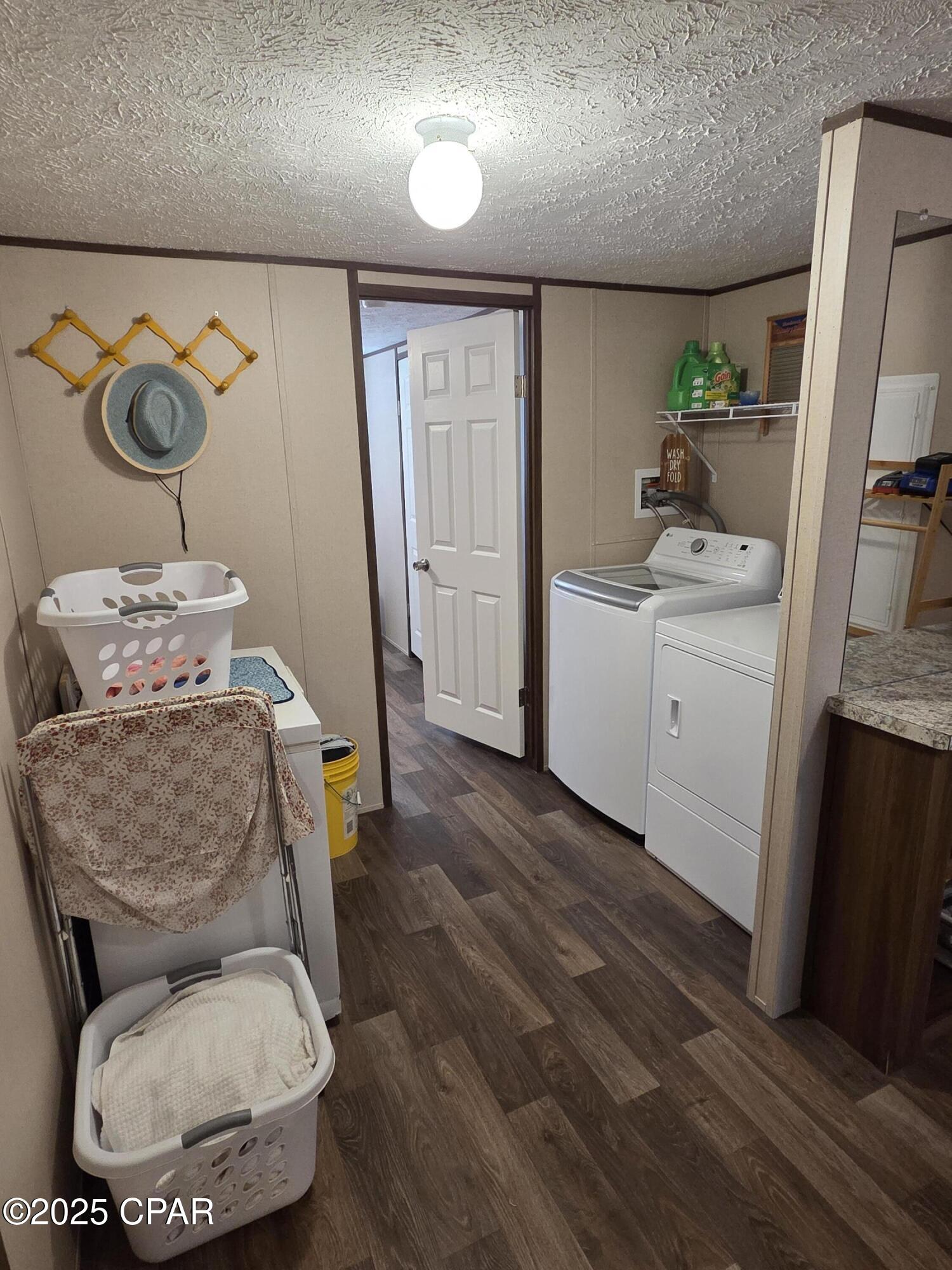 Image 16 For 9206 Widener