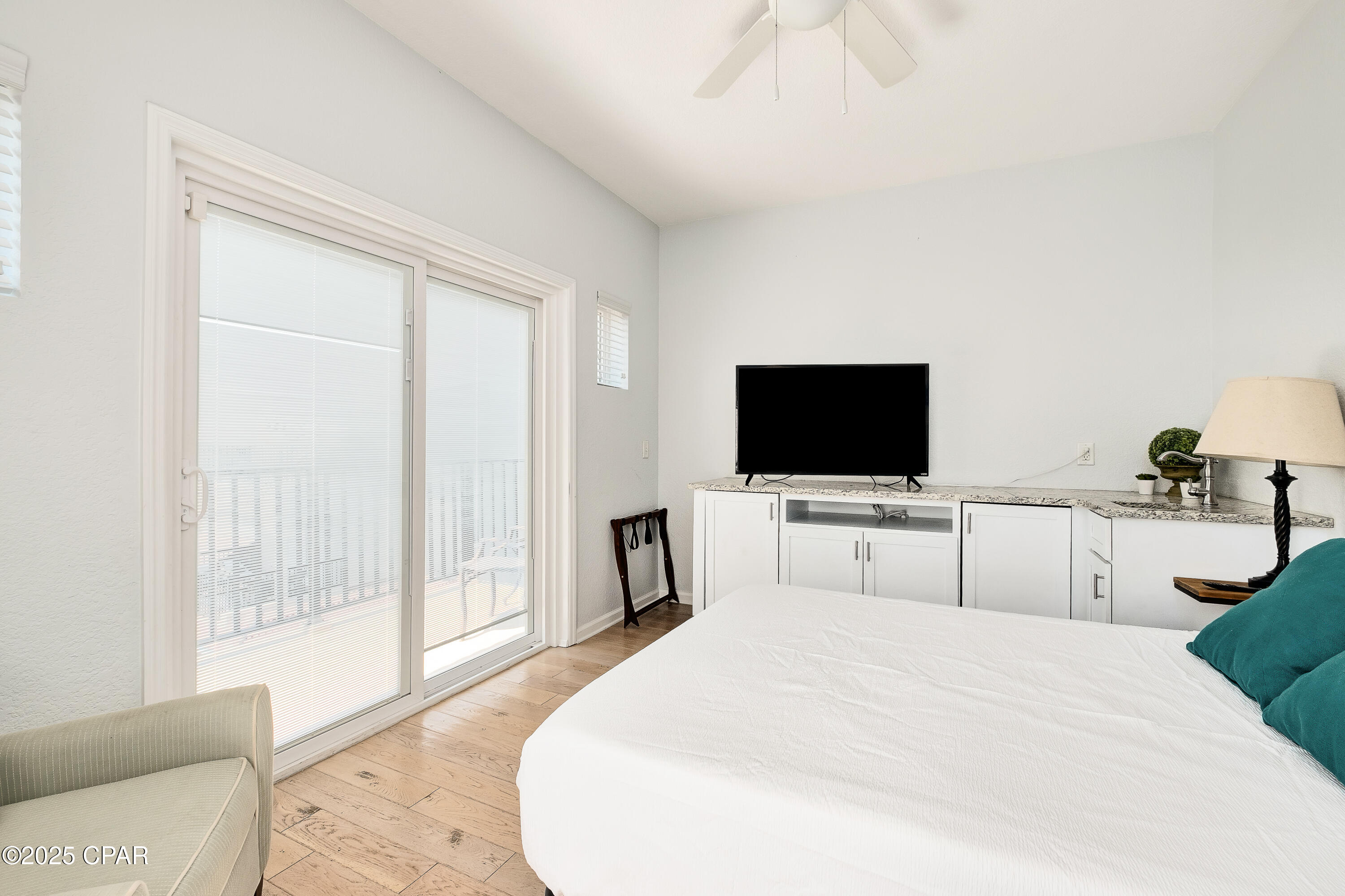 Image 26 For 156 Southfields Road