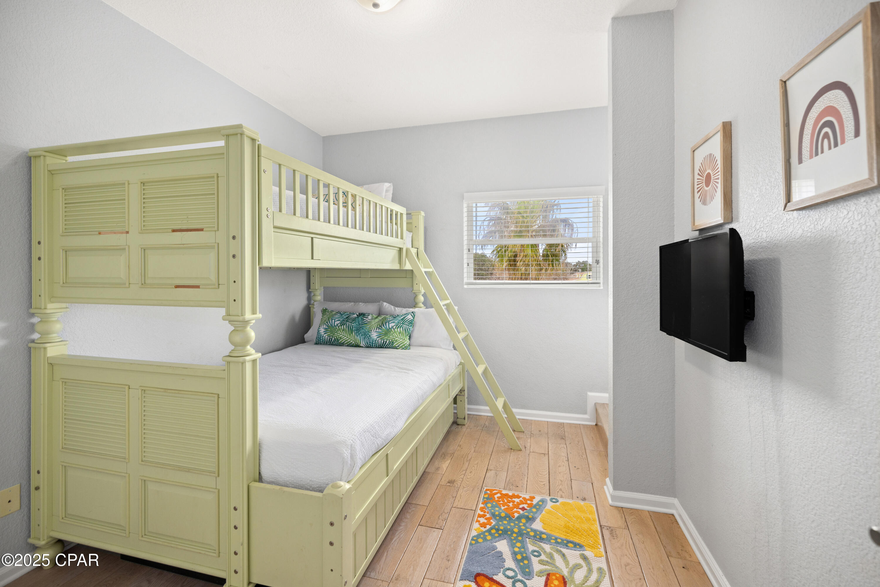 Image 32 For 156 Southfields Road