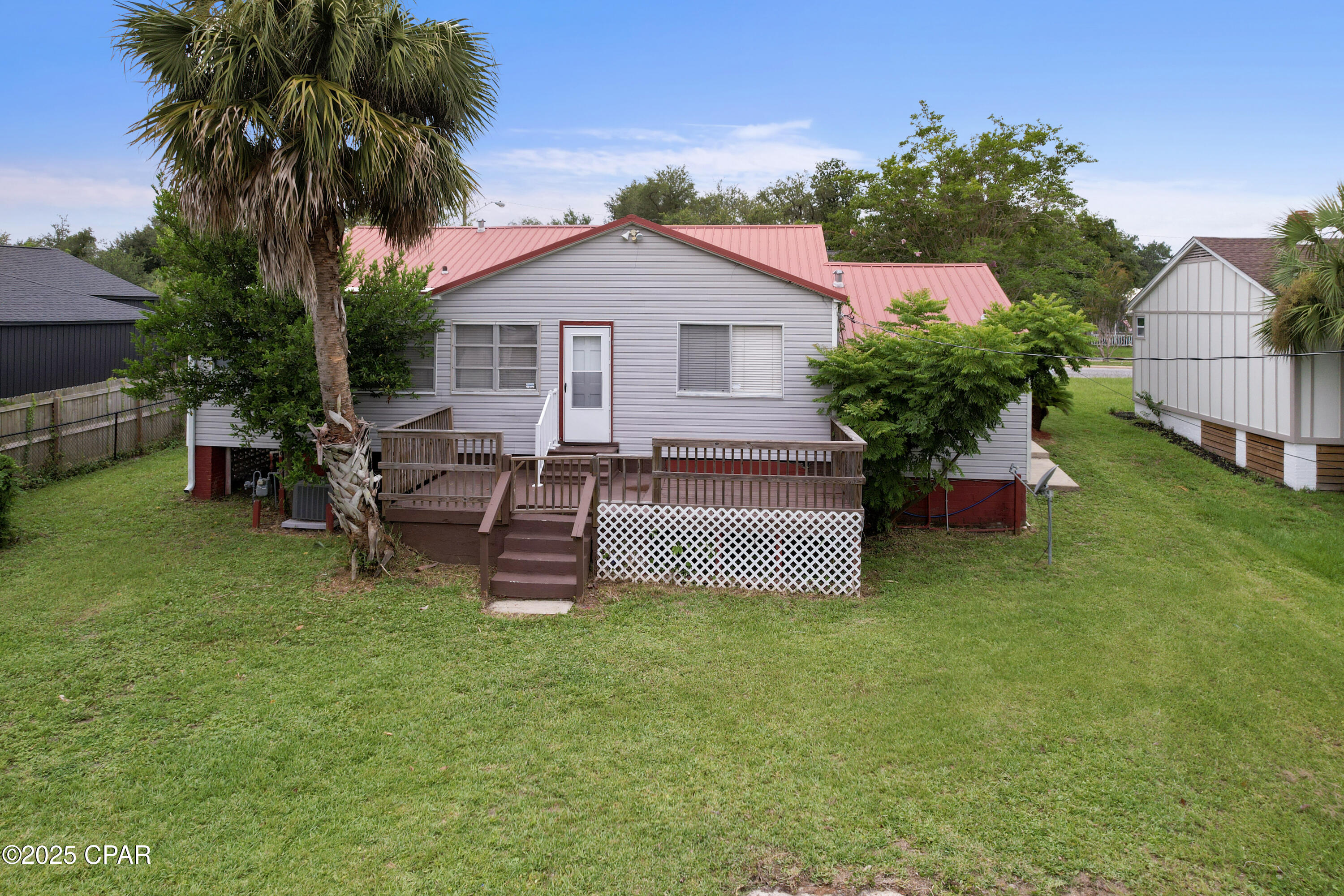 Image 23 For 210 Cove Boulevard