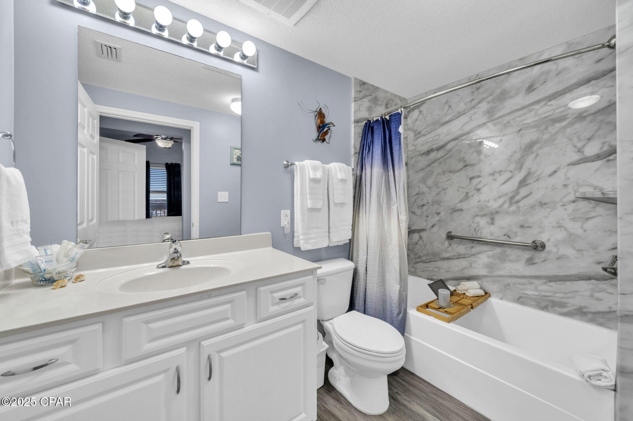 Image 5 For 5115 Gulf Drive 1806