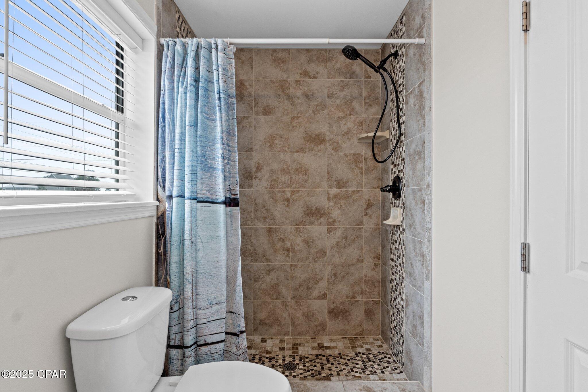 Image 29 For 8041 Hwy 98 W