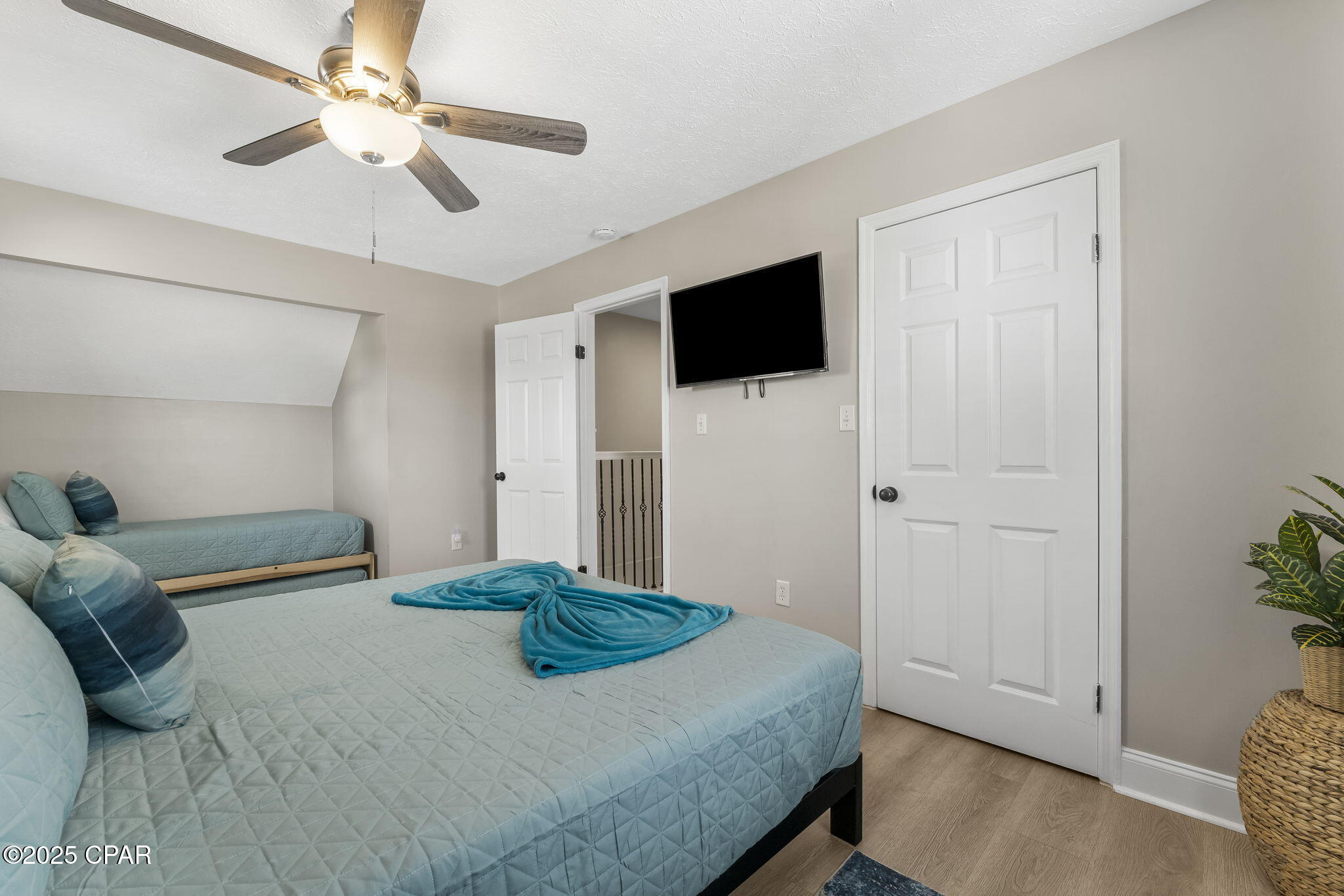 Image 33 For 3707 Mystic Street A & B