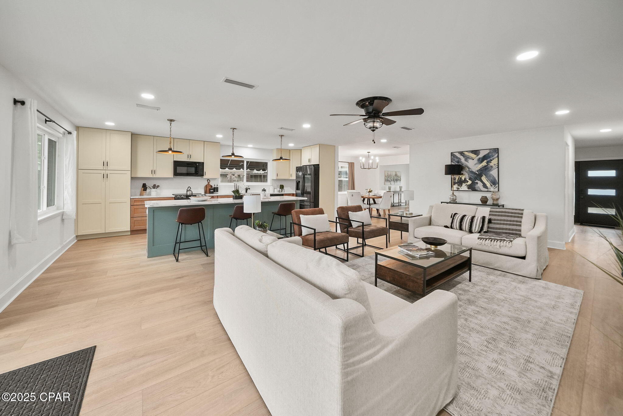 Image 14 For 920 Beach Drive