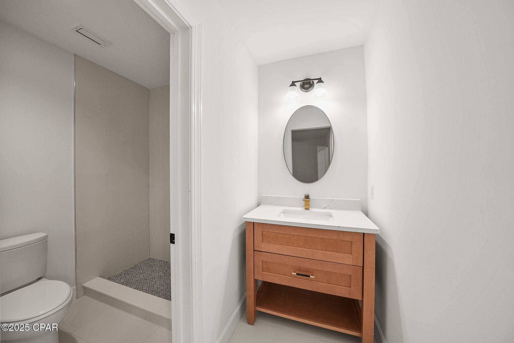 Image 33 For 920 Beach Drive