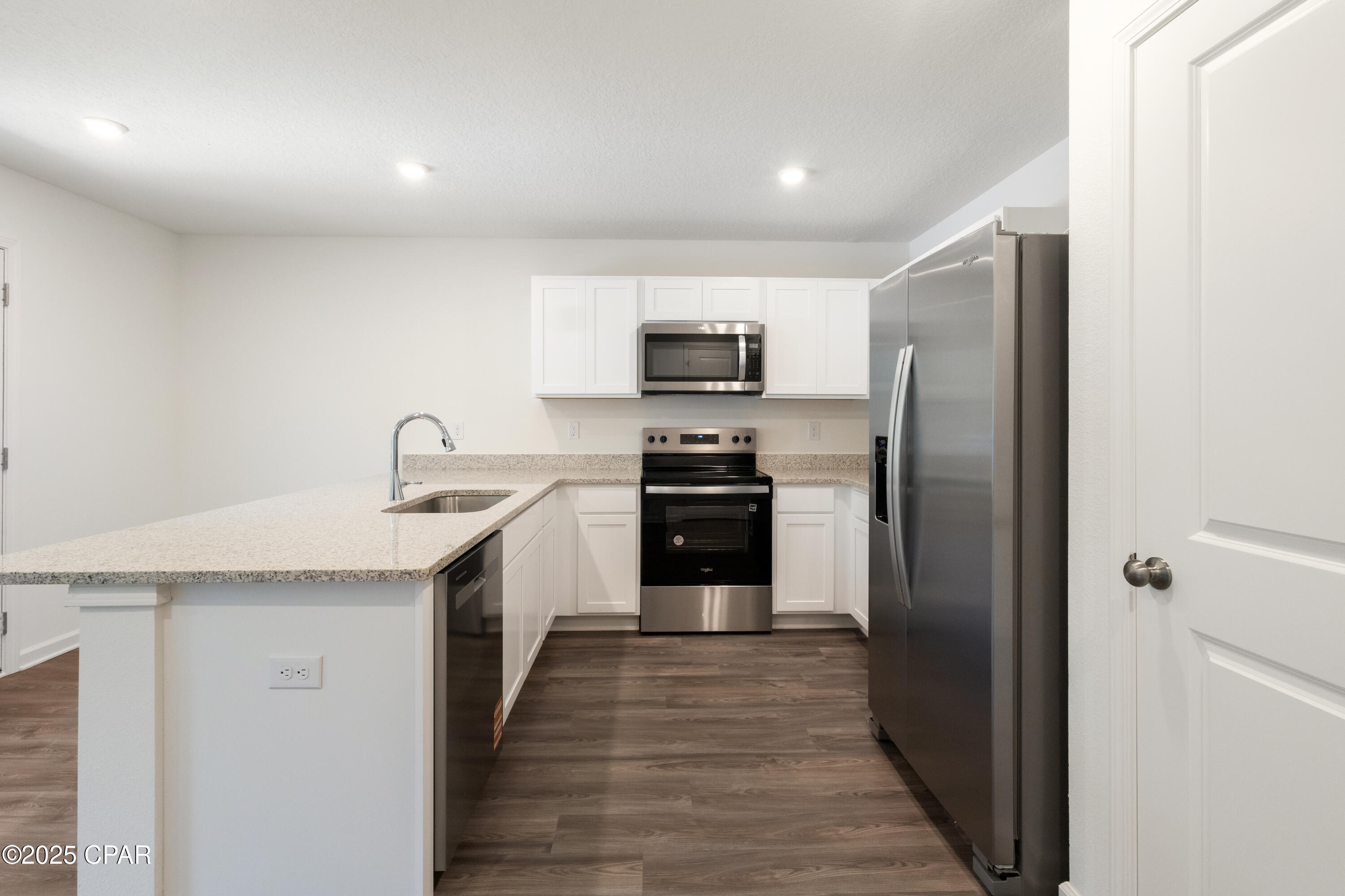 Image 3 For 3839 Airmont Drive