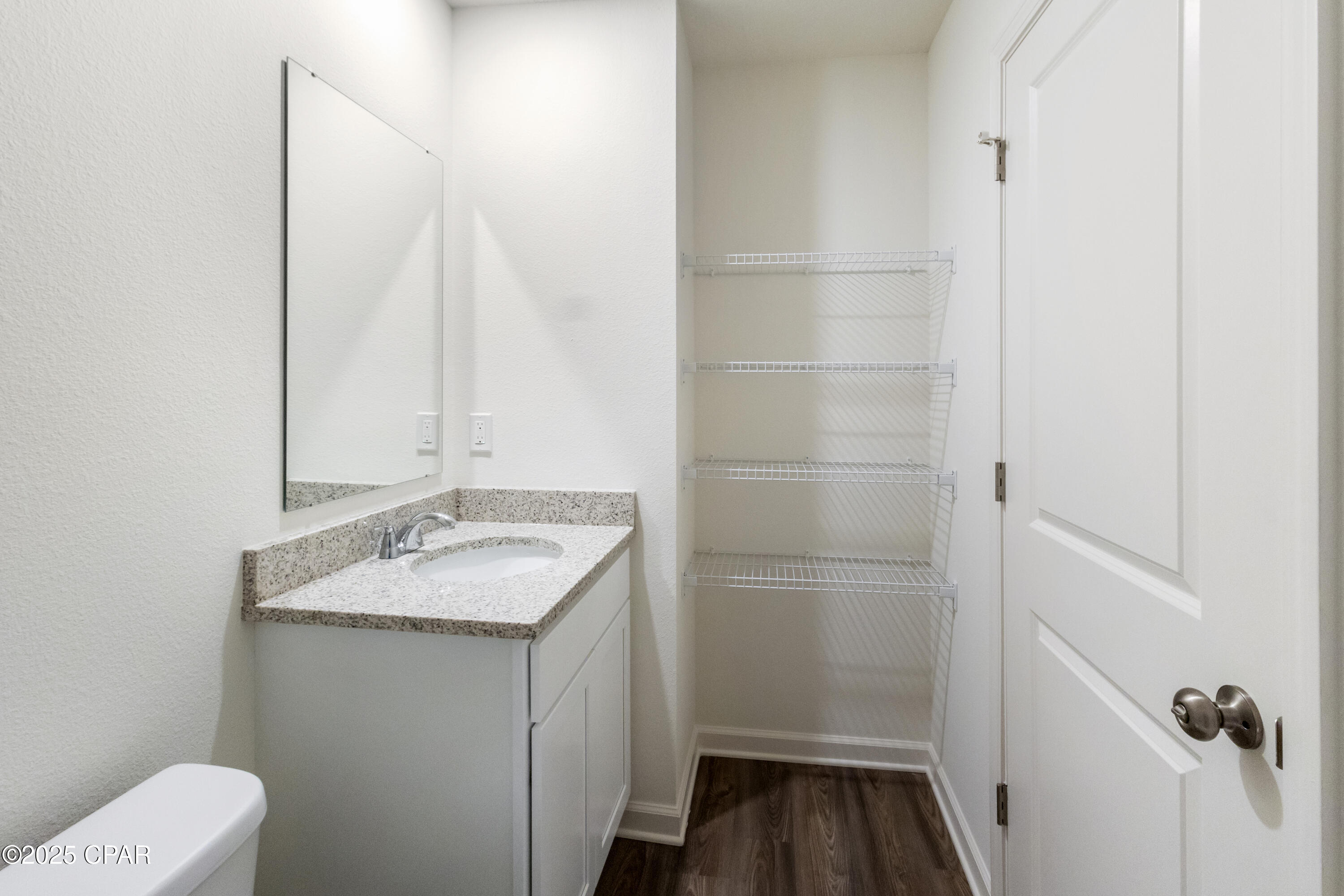 Image 9 For 3839 Airmont Drive