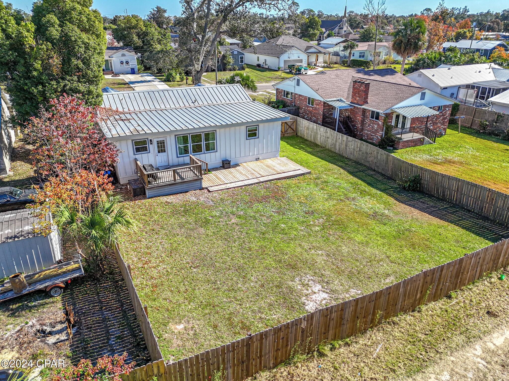 Listing photo id 31 for 307 Palo Alto Avenue