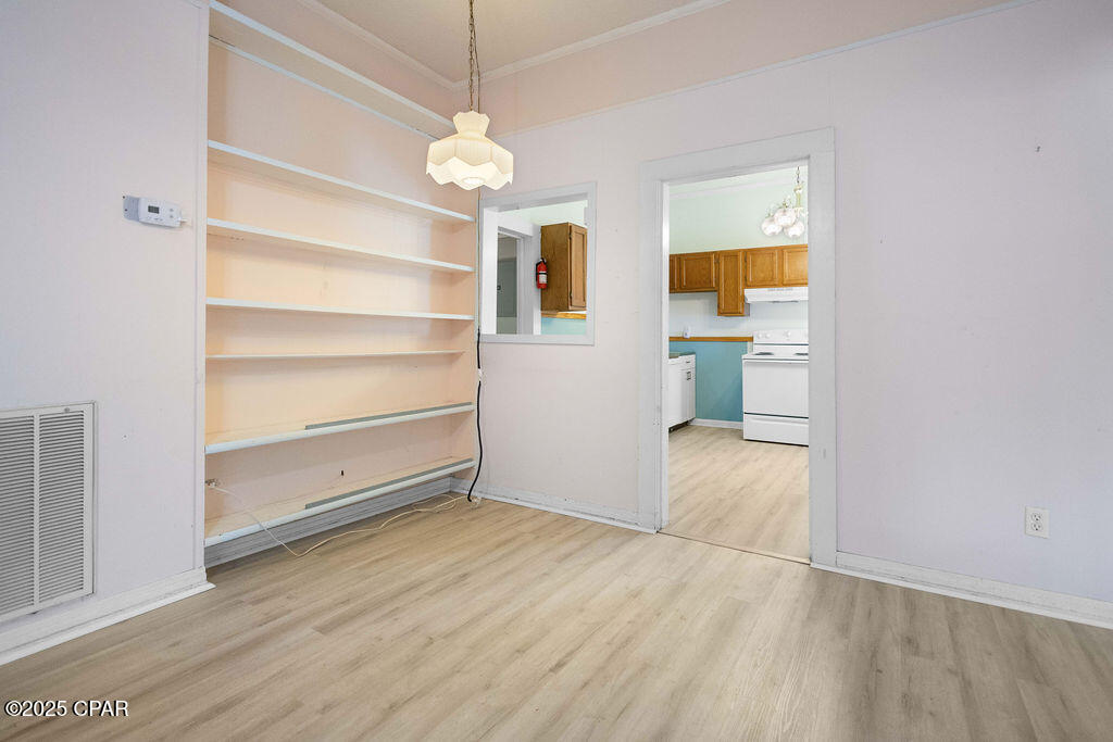 Image 17 For 804 8th Street