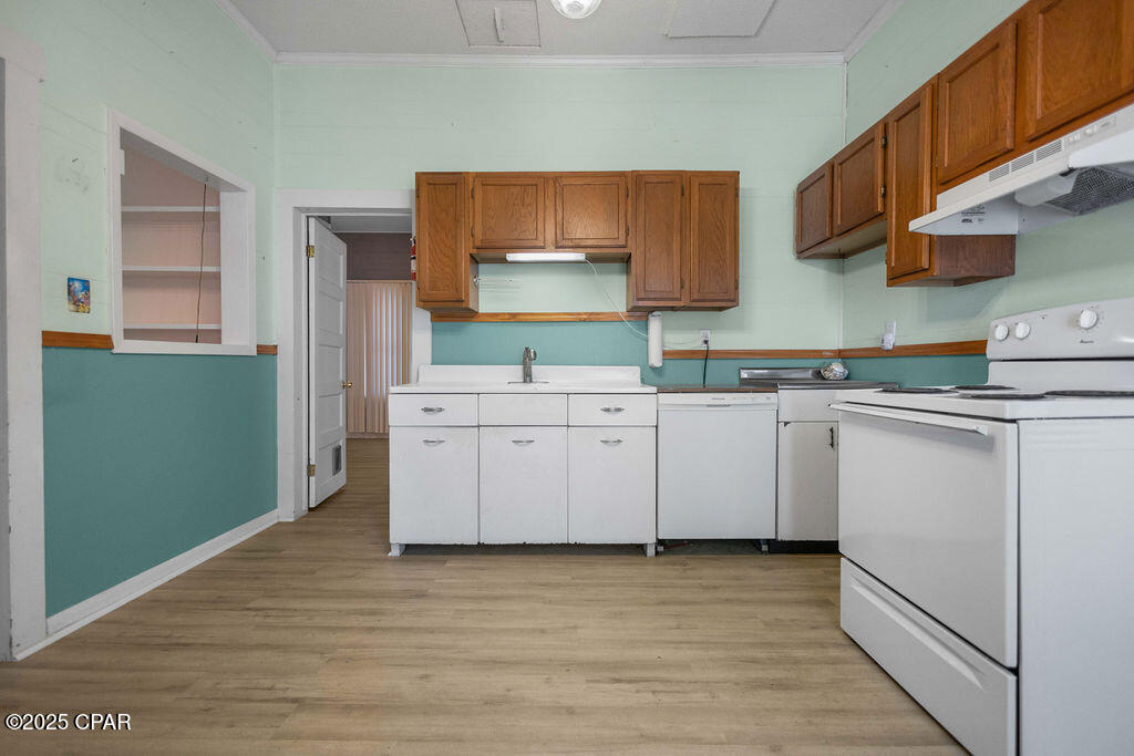 Image 18 For 804 8th Street