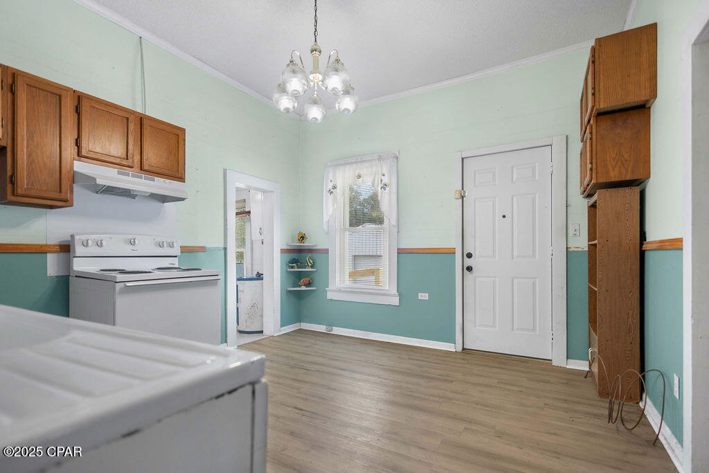 Image 20 For 804 8th Street