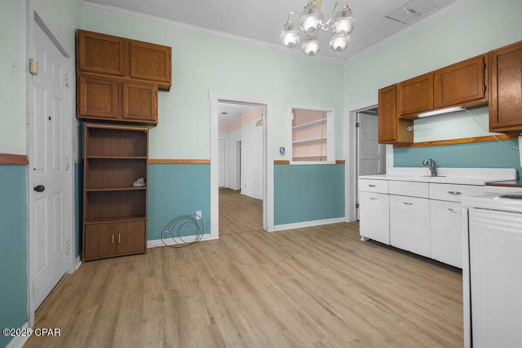 Image 21 For 804 8th Street