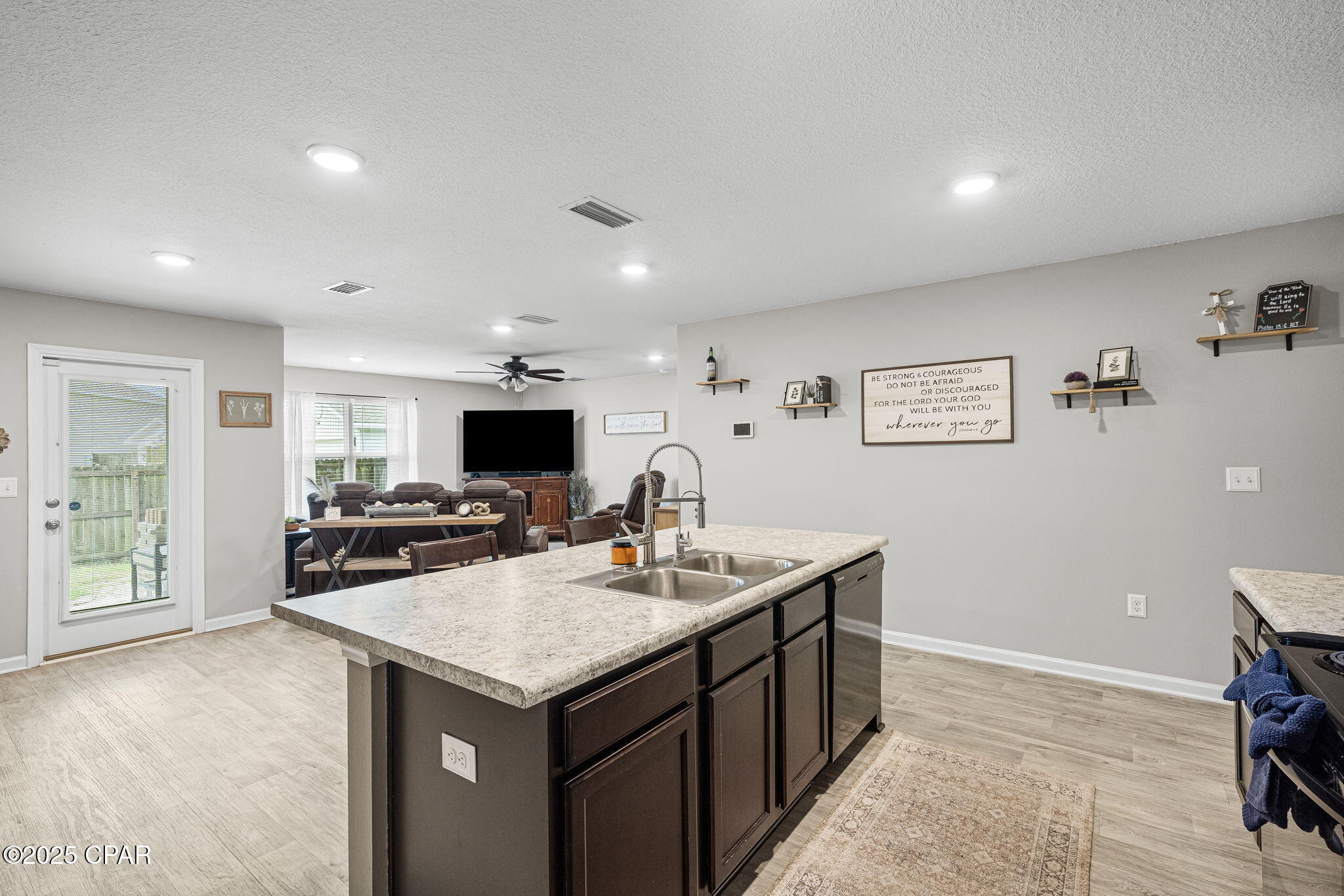 Image 10 For 7144 Hatteras Boulevard