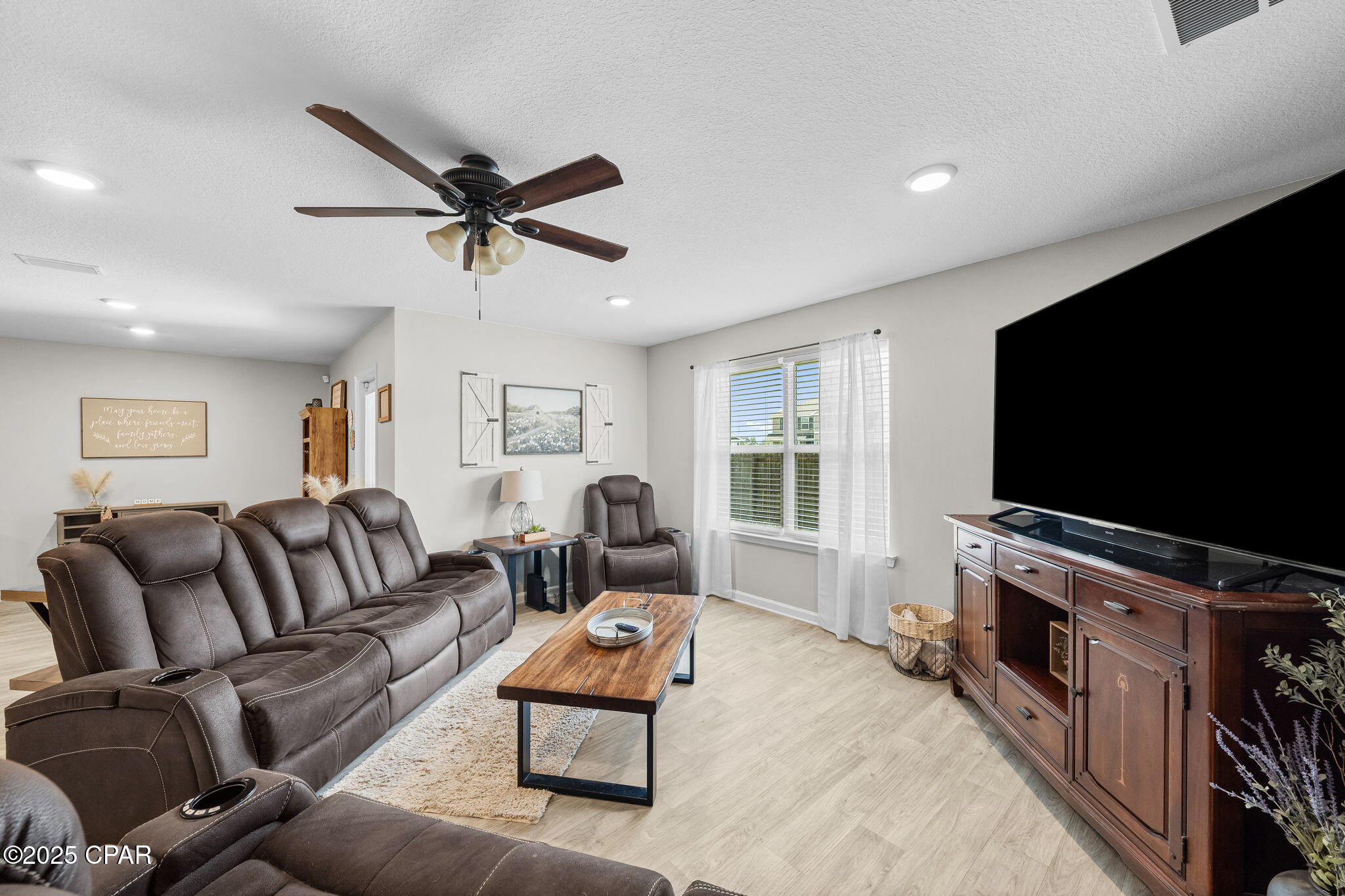 Image 27 For 7144 Hatteras Boulevard