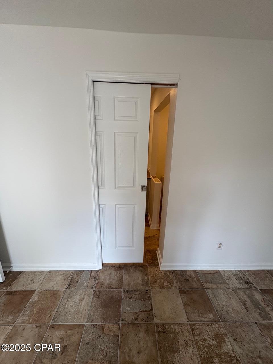 Image 16 For 2802 Jackson Bluff Road