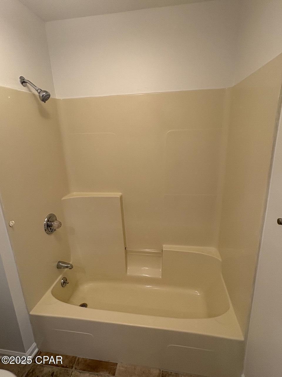 Image 19 For 2802 Jackson Bluff Road