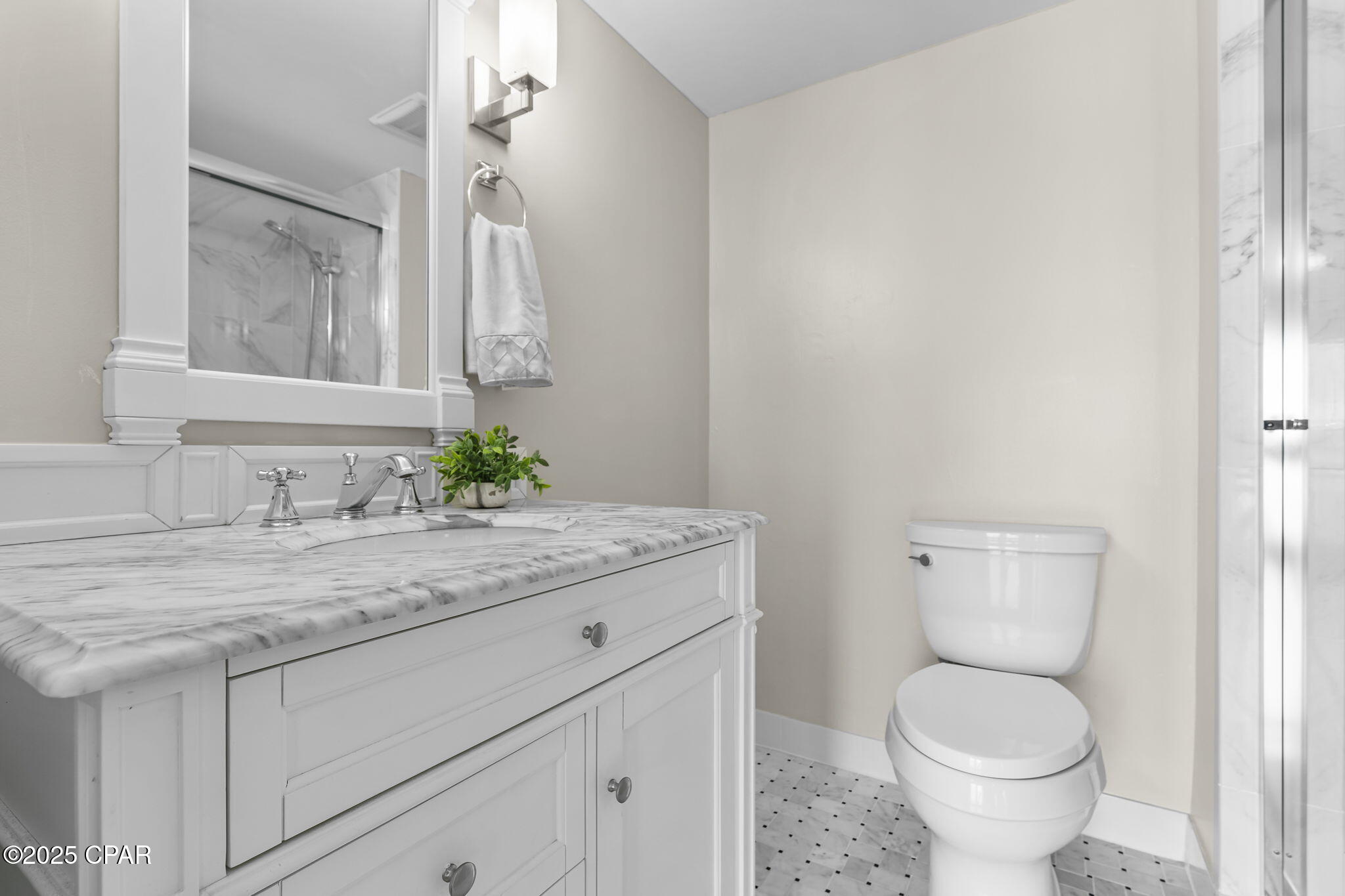 Image 19 For 100 Cherry Street 604