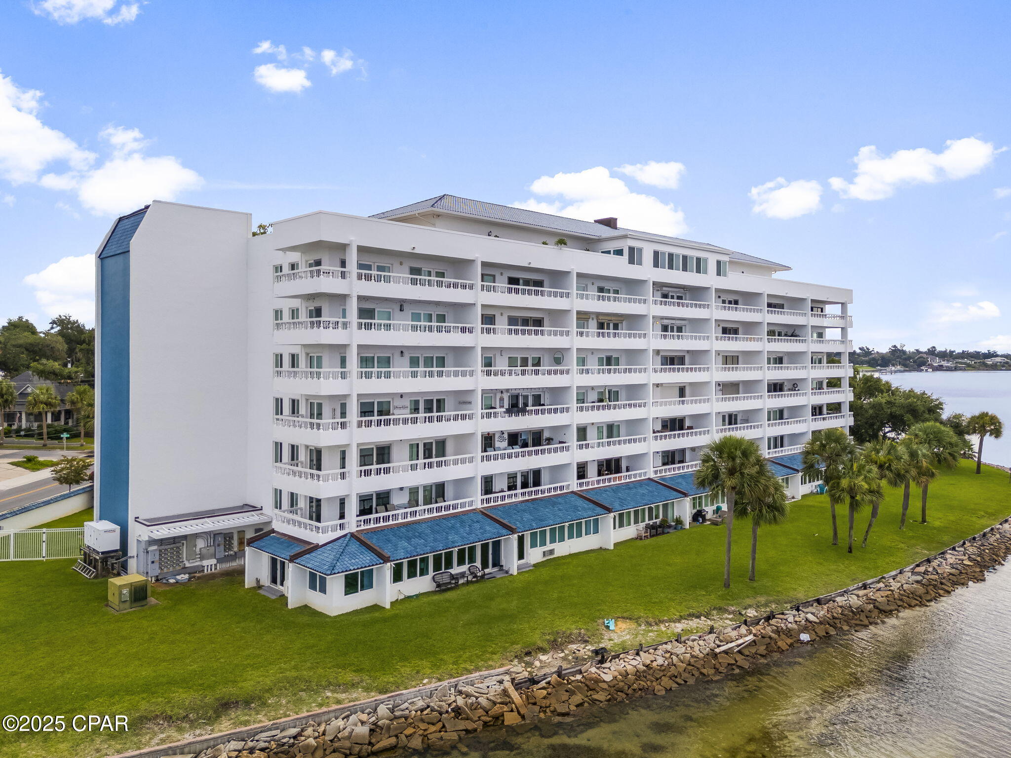 Image 40 For 100 Cherry Street 604