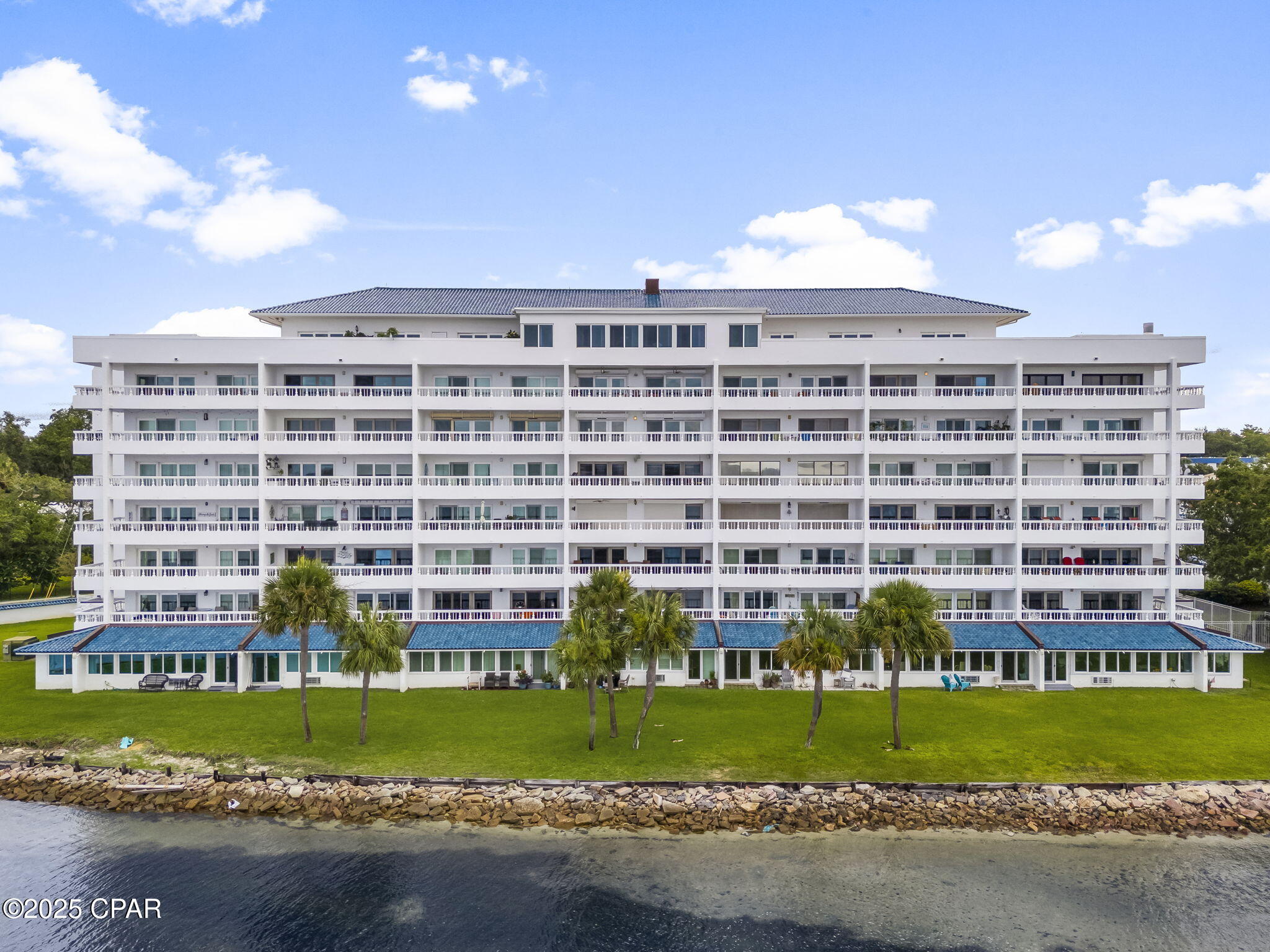 Image 41 For 100 Cherry Street 604