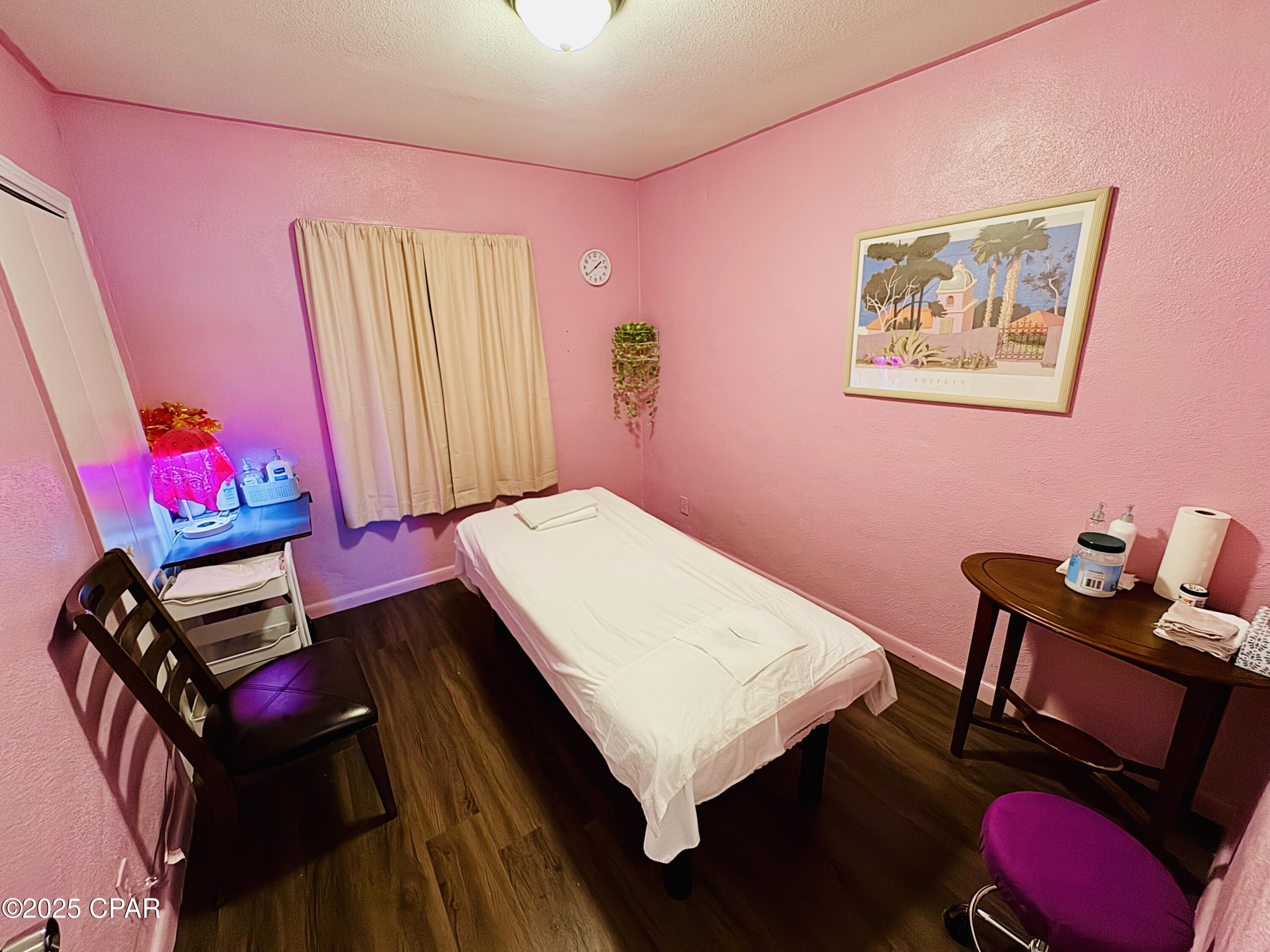 Image 13 For 1216 Martin Luther King Jr Boulevard